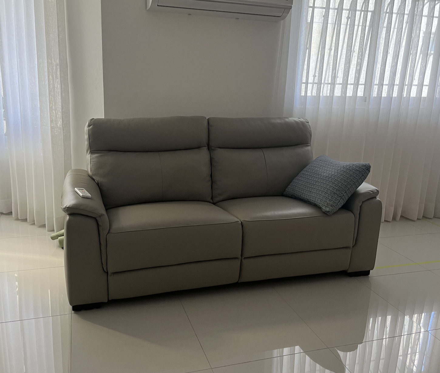 muebles y colchones - Mueble reclinable en piel  0