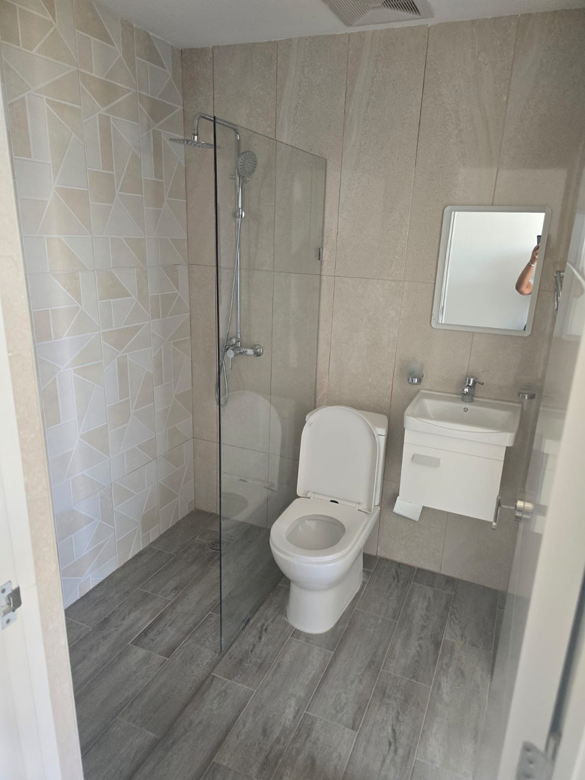 apartamentos - Se alquila hermoso apartamento nuevo a estrenar  4