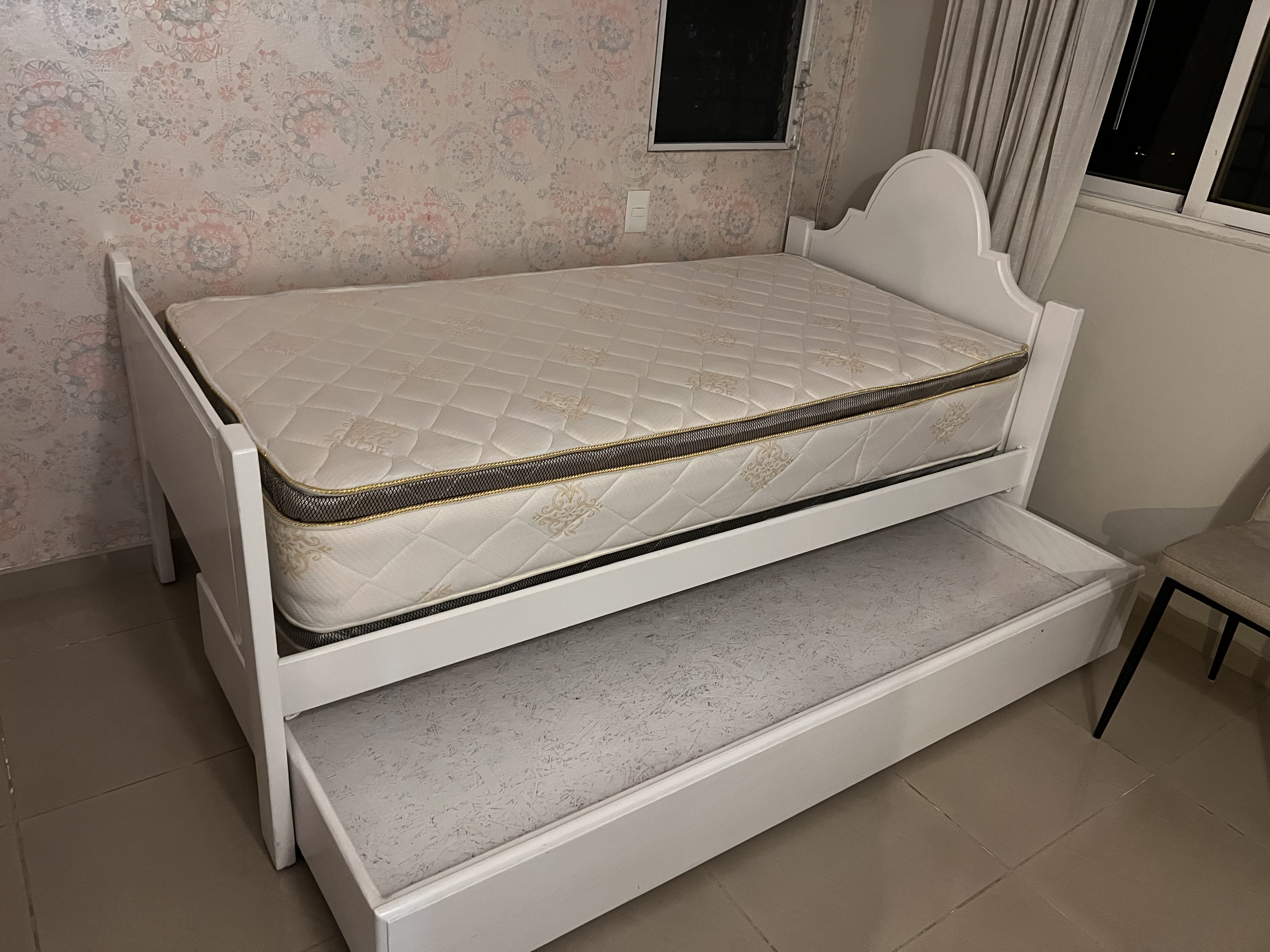 muebles y colchones - Cama Twin doble con colchon 0