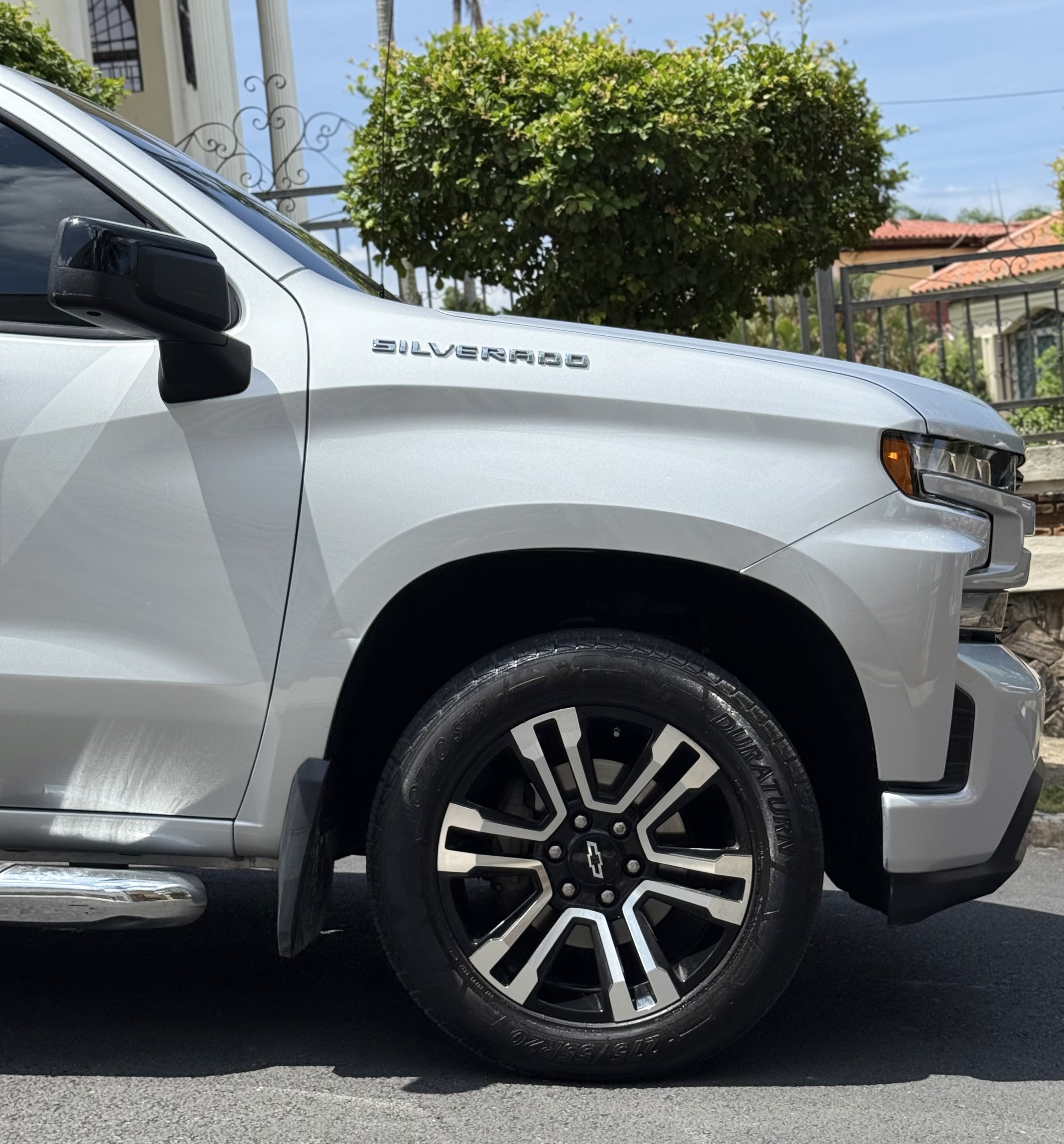 jeepetas y camionetas - Chevrolet Silverado RST Gasolina 2019 4x4  2