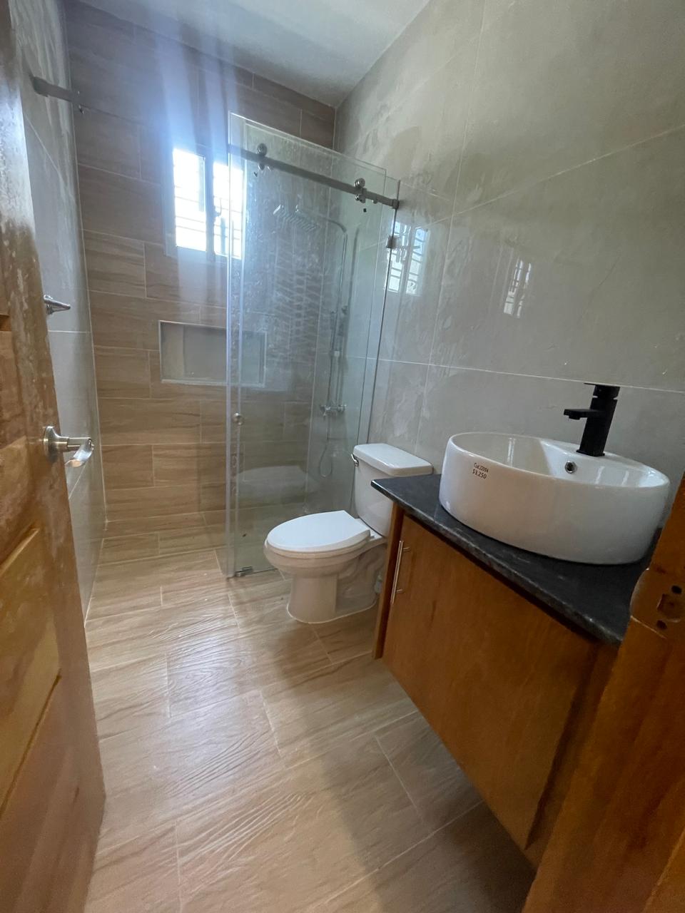 casas - CASA EN VENTA EN LOS TOCONES, SANTIAGO 2