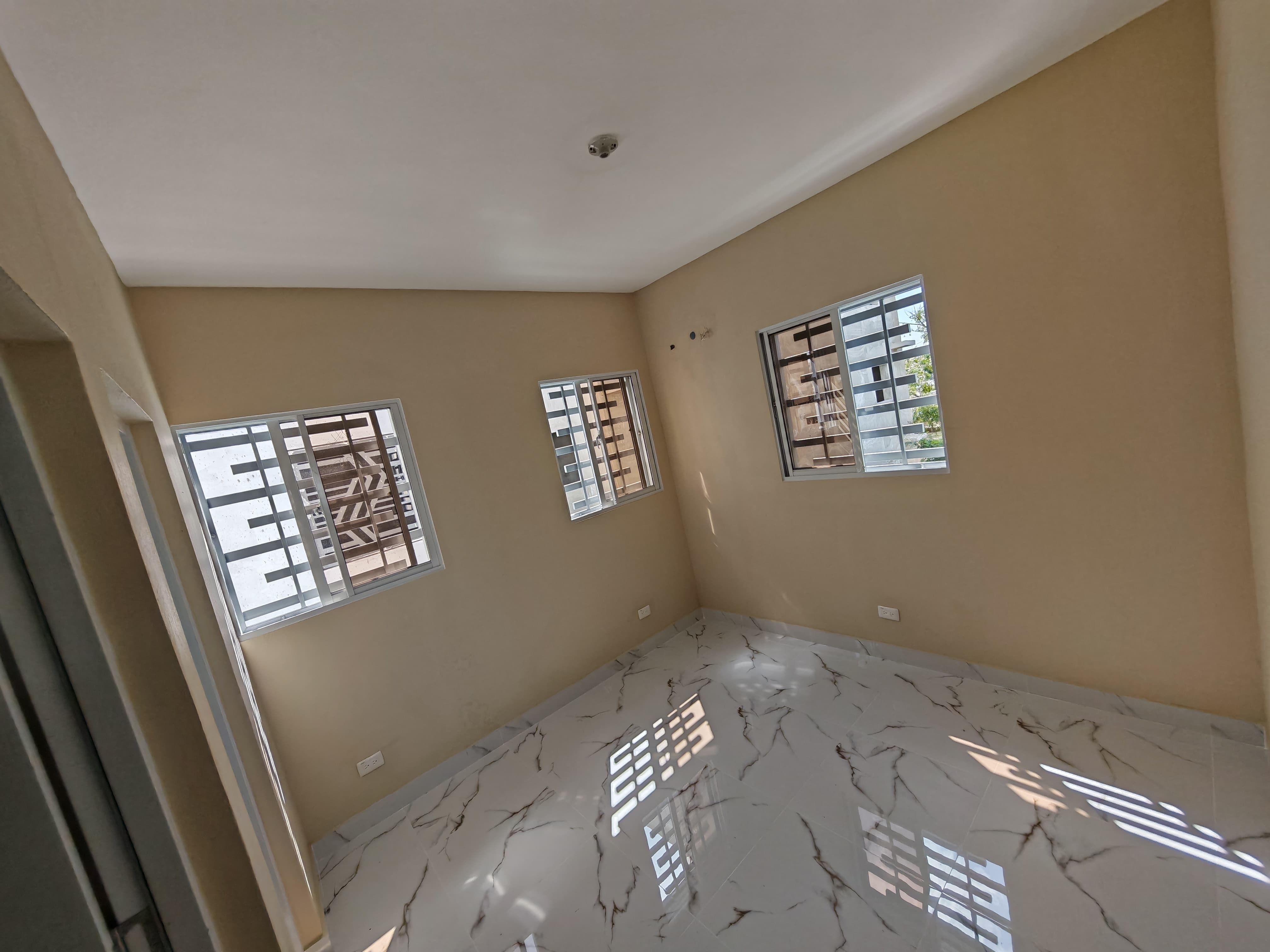 apartamentos - SE RENTA NUEVO Apartamento Amplio. 6
