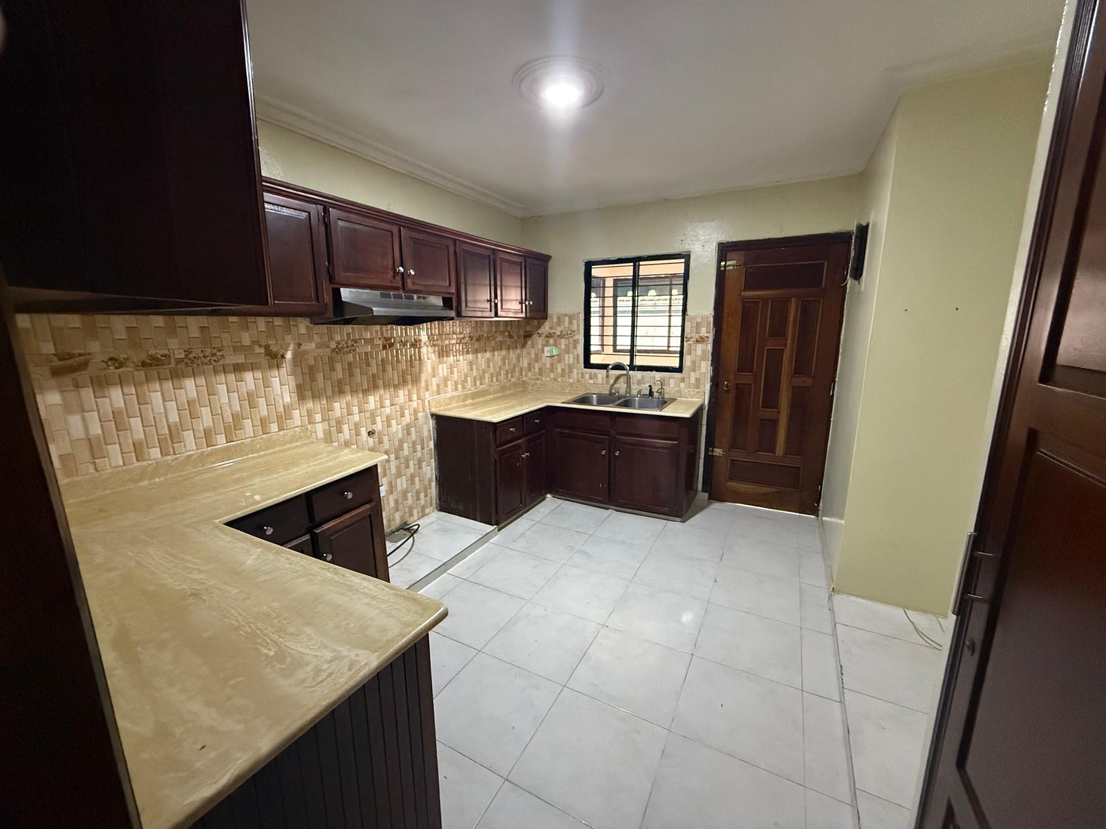 casas - Bella Vista, Distrito Nacional, Santo Domingo CASA 9