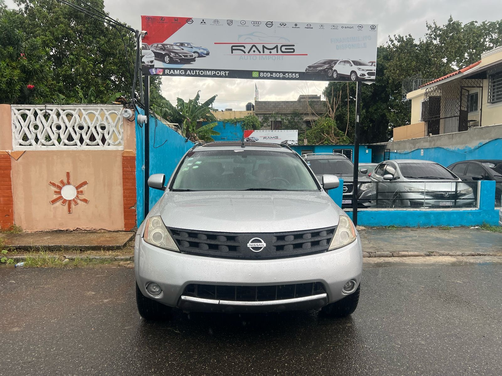 jeepetas y camionetas - Vendo Nissan murano como nueva  está en el diler  6