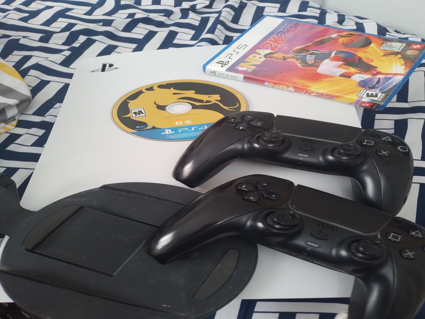 consolas y videojuegos - Negociable, exelente condicion 2