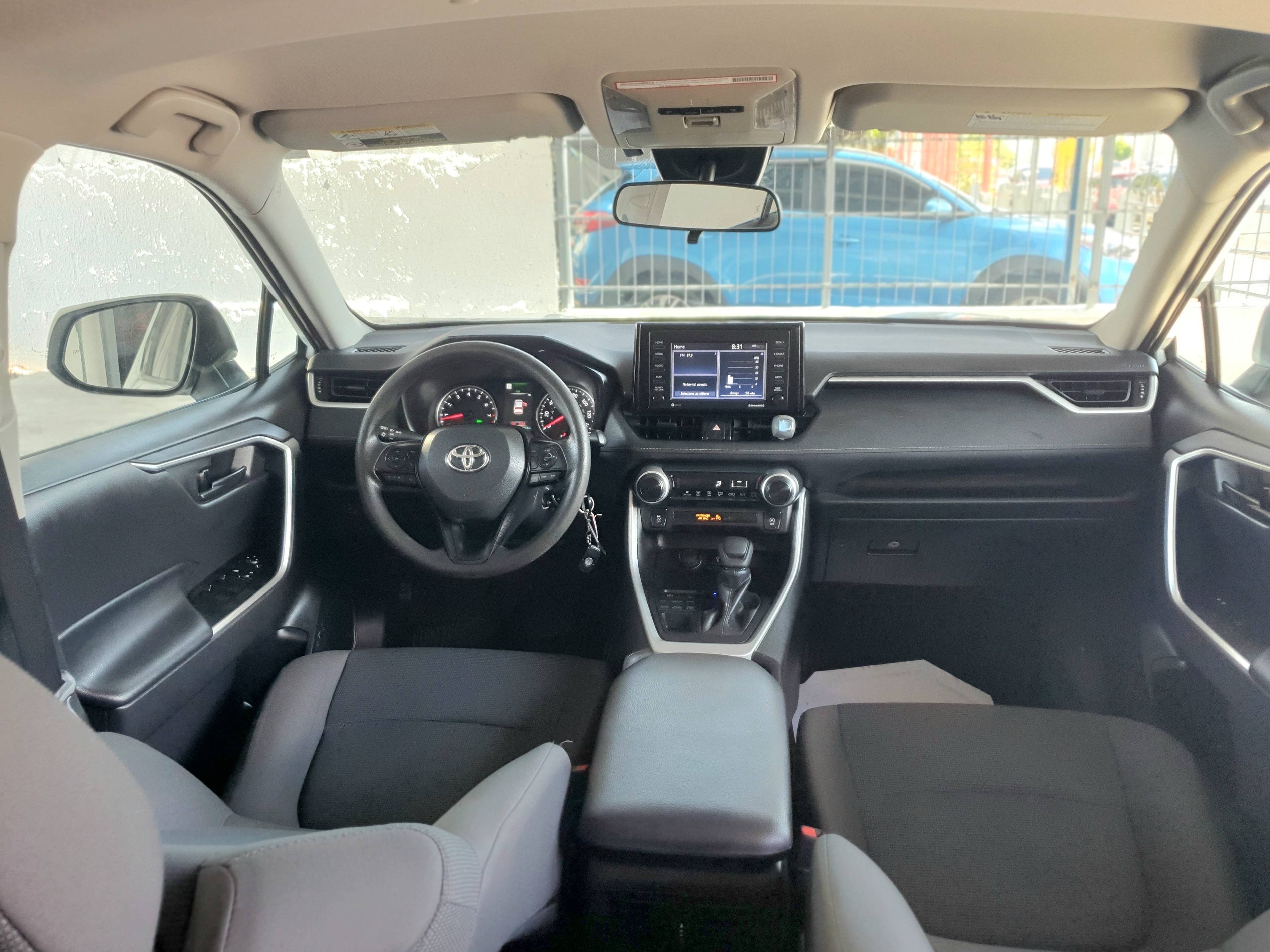 jeepetas y camionetas - TOYOTA RAV4 2022 RECIEN IMPORTADA CLEAN  6
