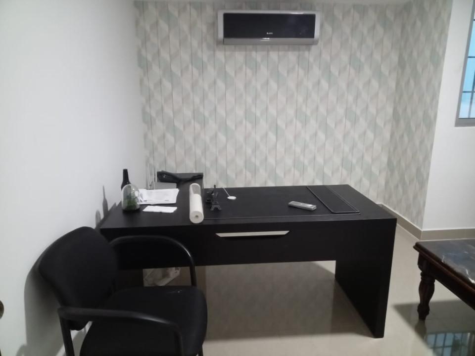 oficinas y locales comerciales - Local Comercial en EVARISTO MORALES 9