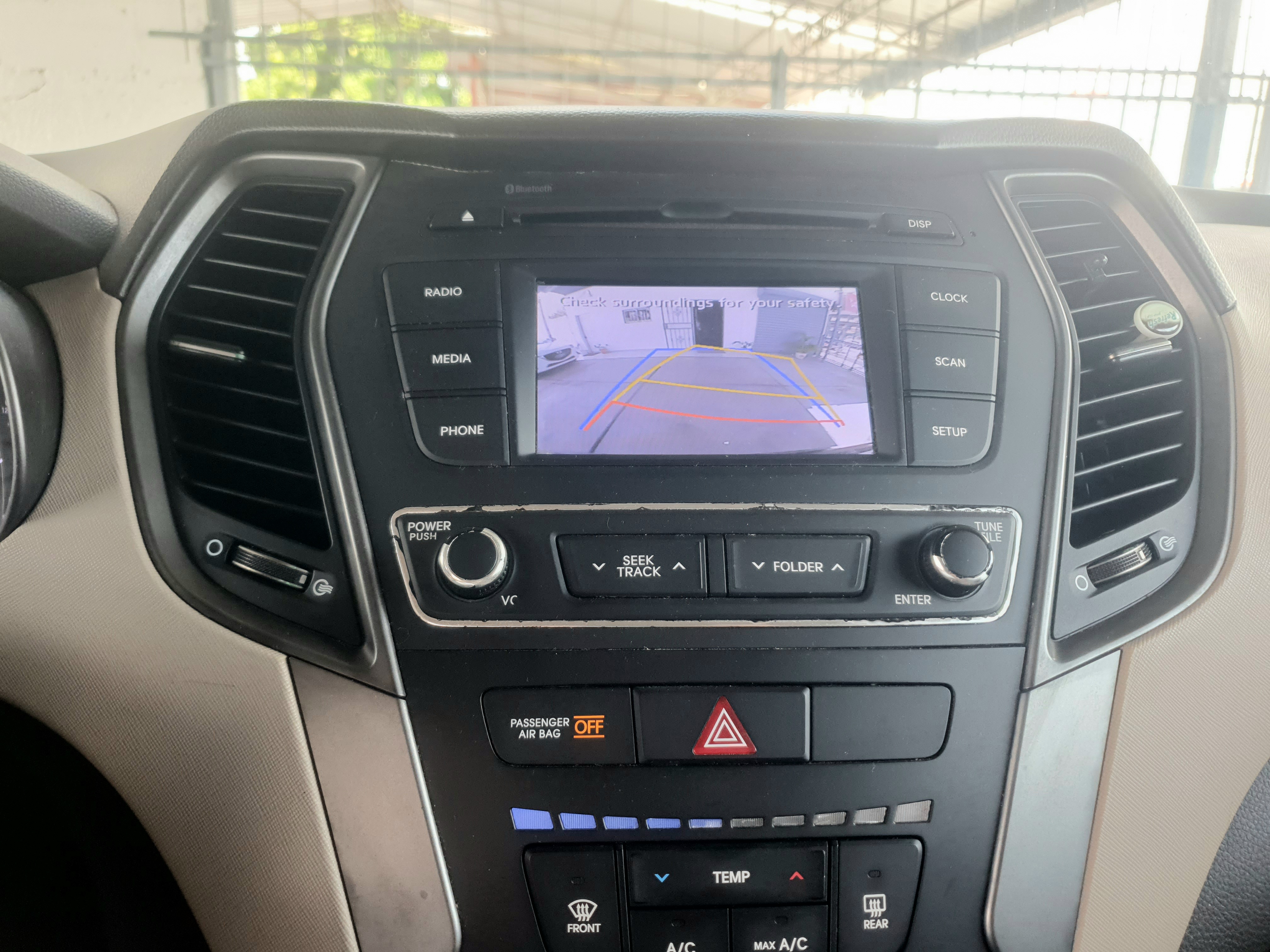 jeepetas y camionetas - HYUNDAI SANTA FE SPORT 2018 EN OFERTA SIN USO RD 9