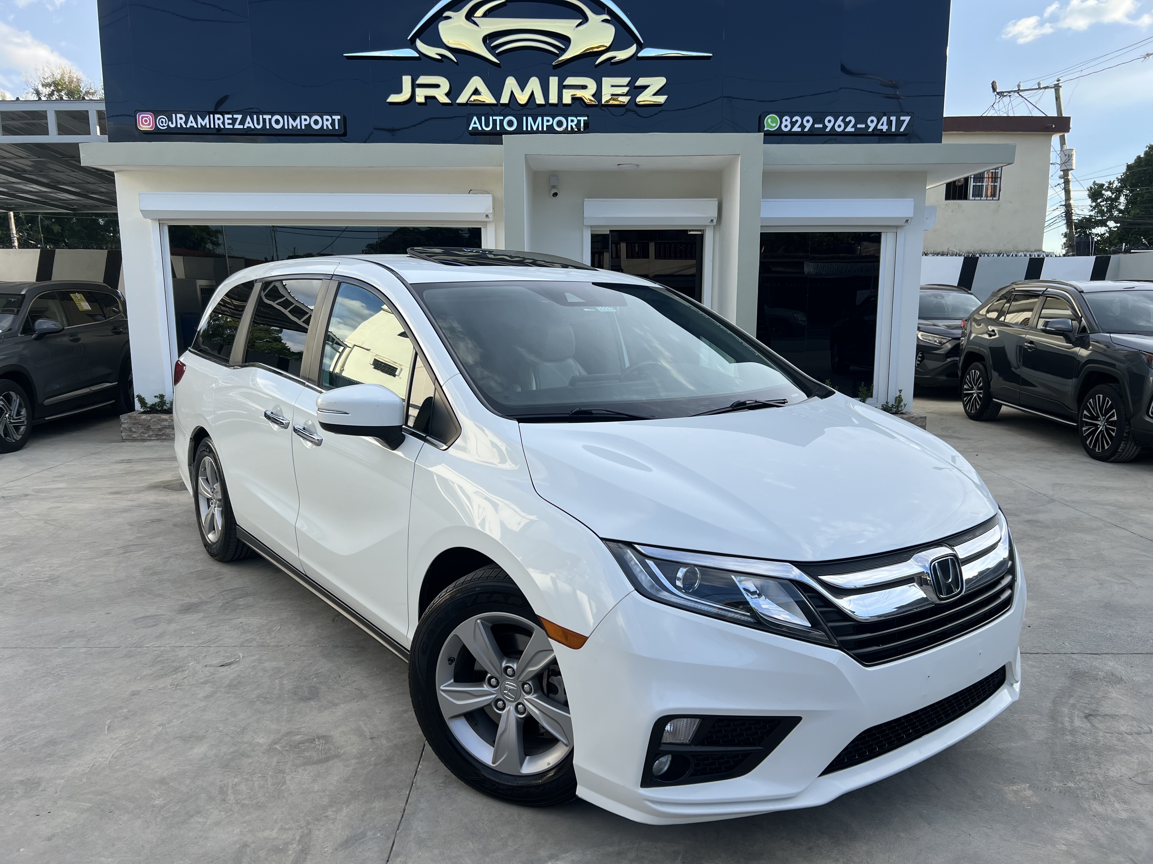 jeepetas y camionetas - Honda Odyssey EXL 2020 4