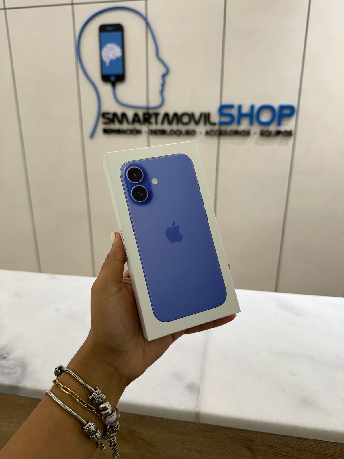 celulares y tabletas - IPHONE 16 PLUS 128GB FACTORY UNLOCK 