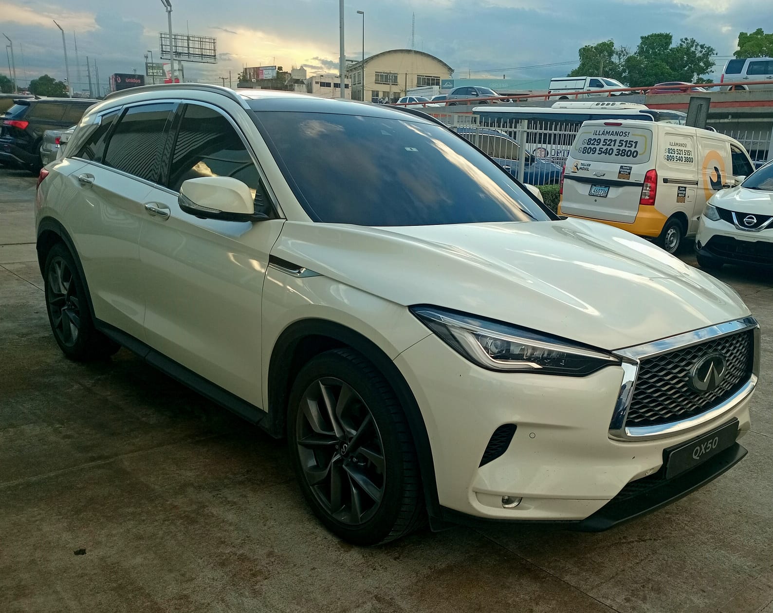 jeepetas y camionetas - Infiniti QX50 2022 8
