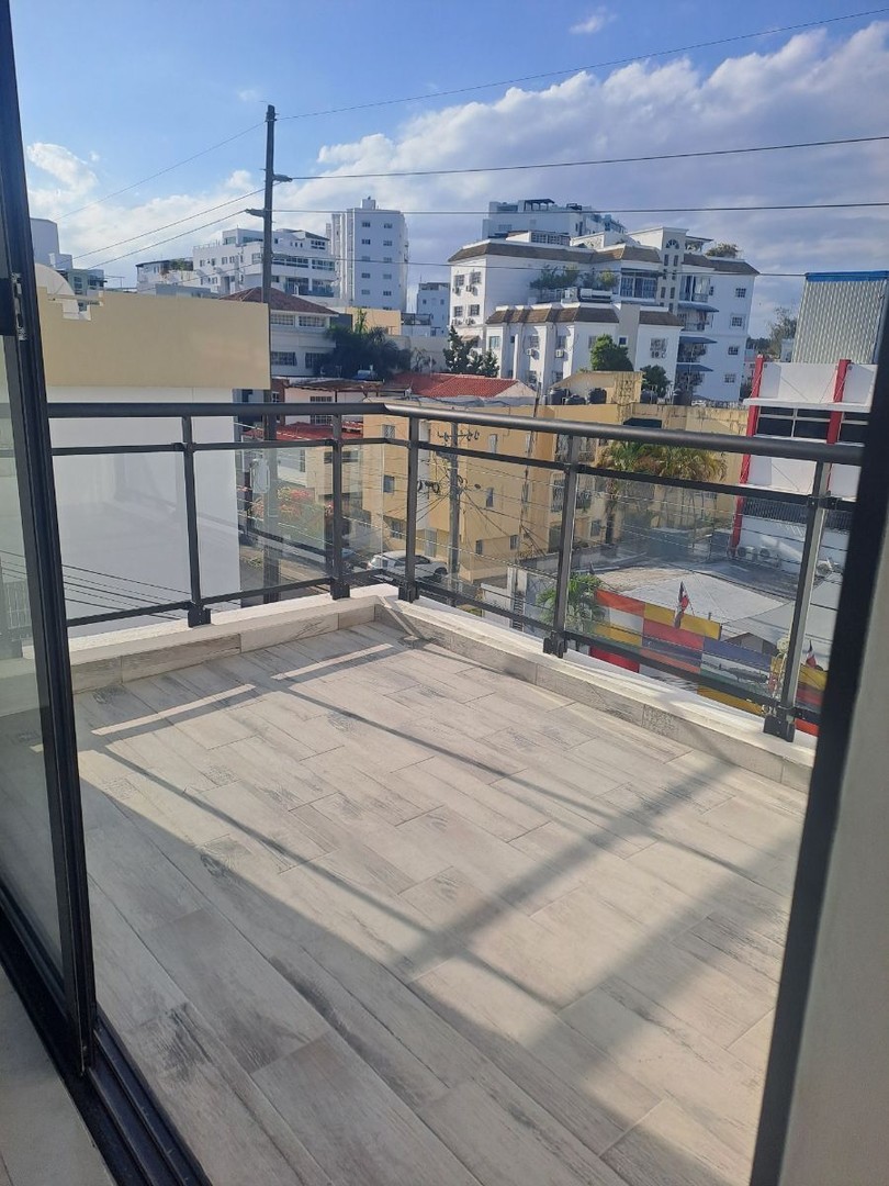 apartamentos - Apartamento nuevo 4to piso en Renacimiento
 0