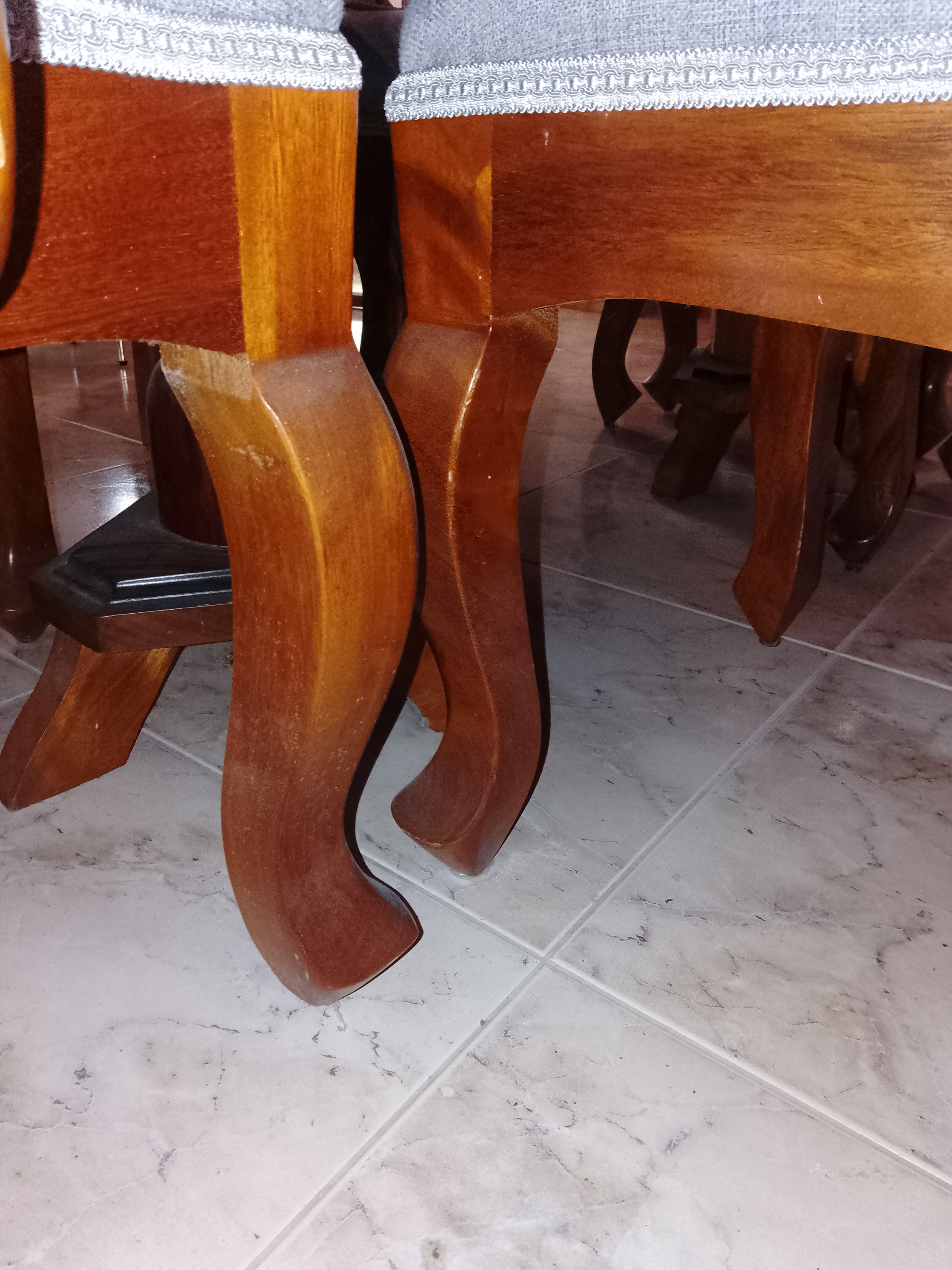 muebles y colchones - Se vende comedor 6 sillas caoba en Santiago 4