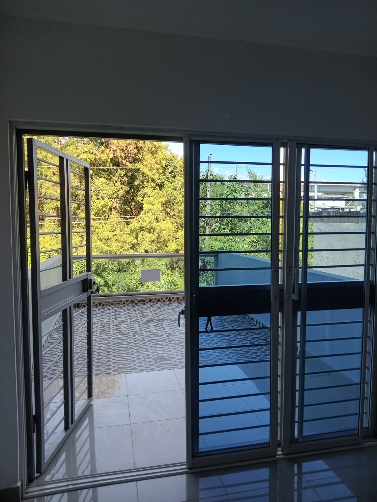 apartamentos - Se vende apartamento en Villas Naco 
km13 Autopista Duarte  1