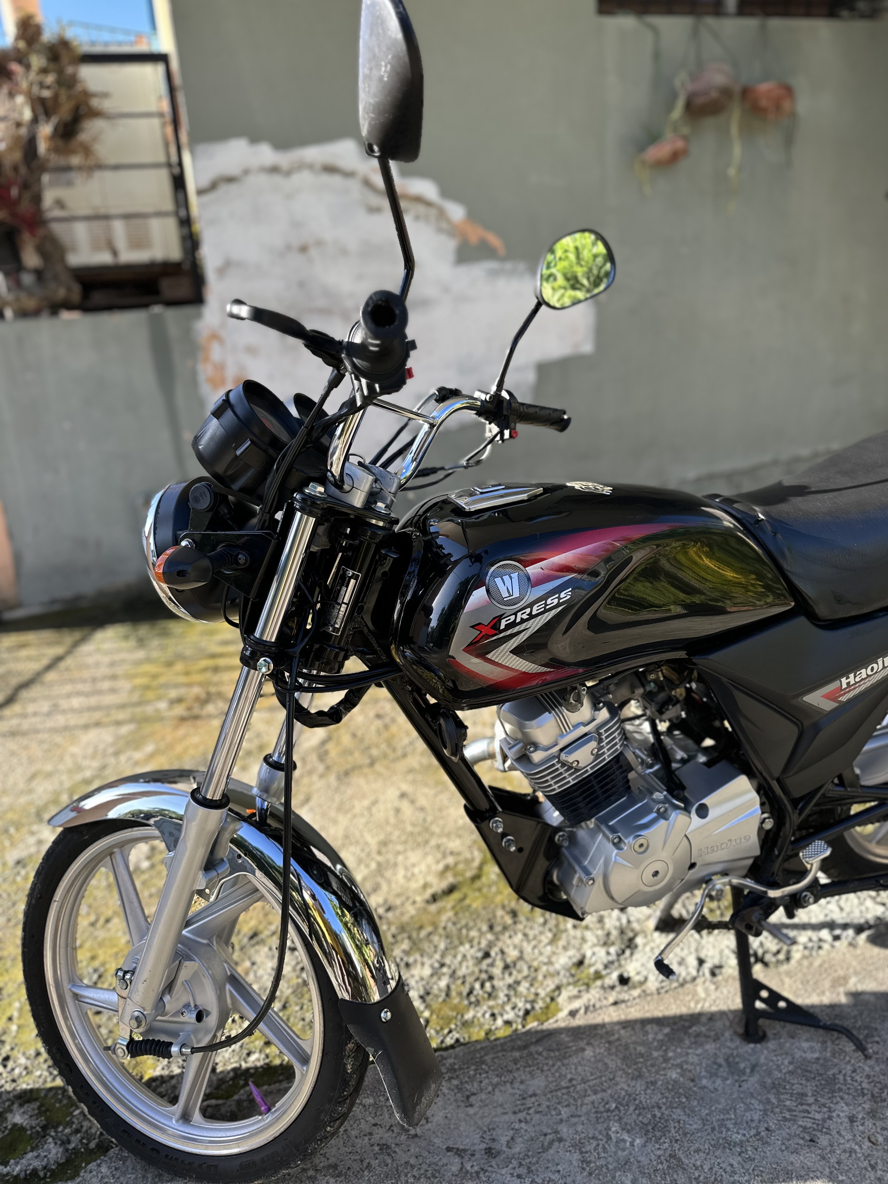 motores y pasolas - Haojue Xpress 125 comodo 73k ligeramente neogicabl 1