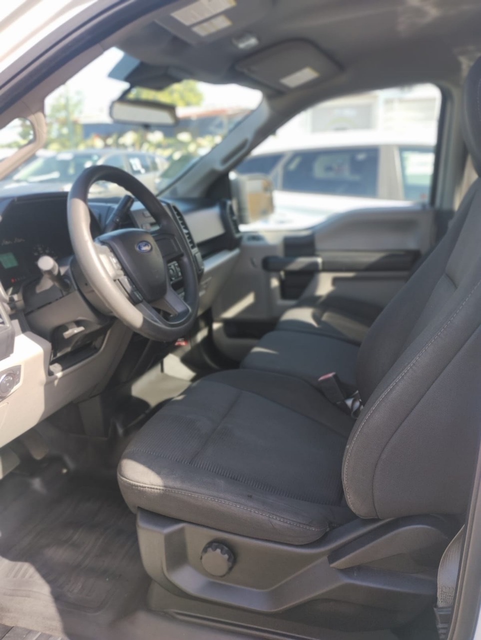 jeepetas y camionetas - Ford F150 2019, recién importada 7
