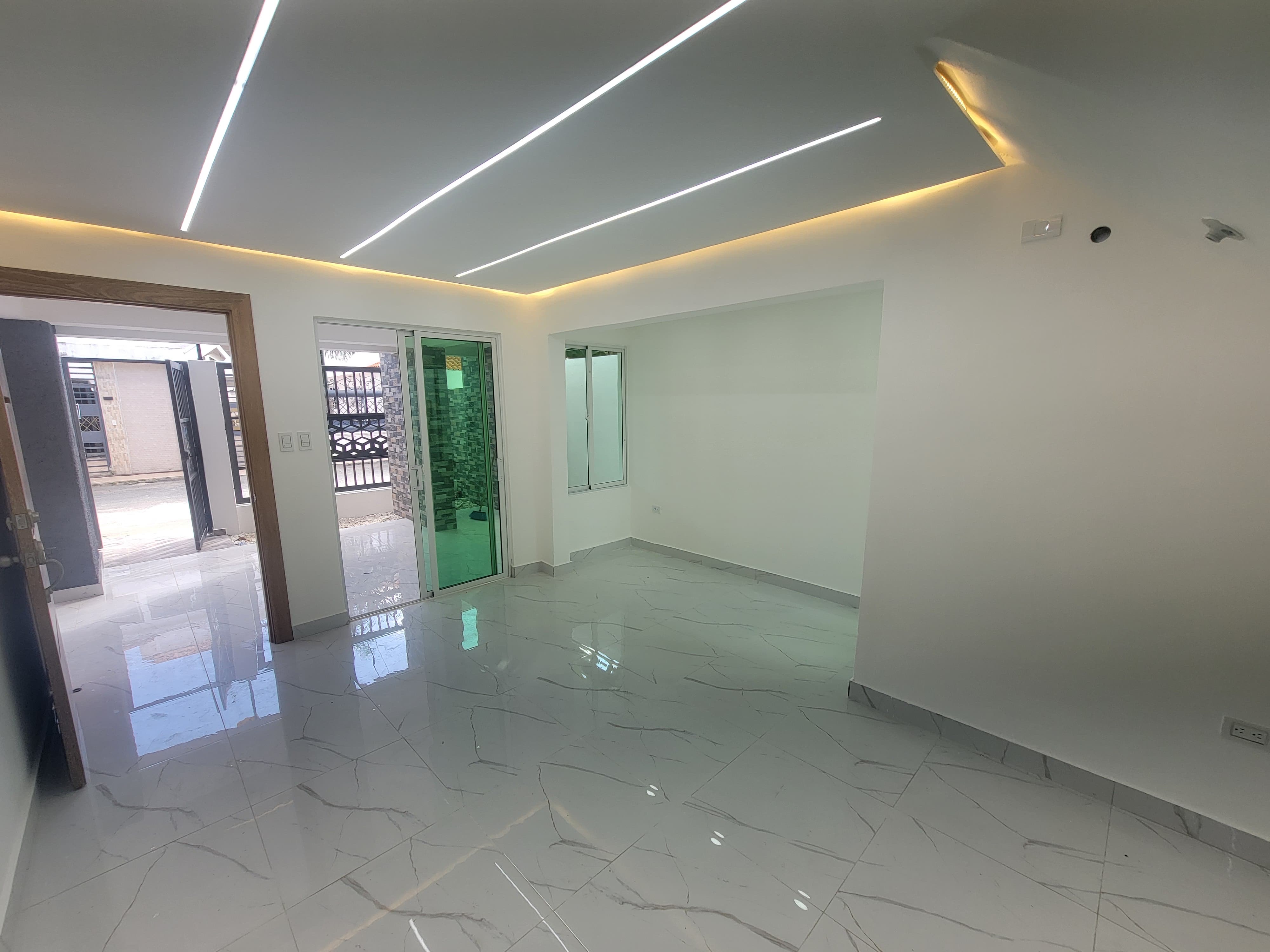 casas - venta de casa en la autopista de san isidro prado oriental con piscina 350mts 1