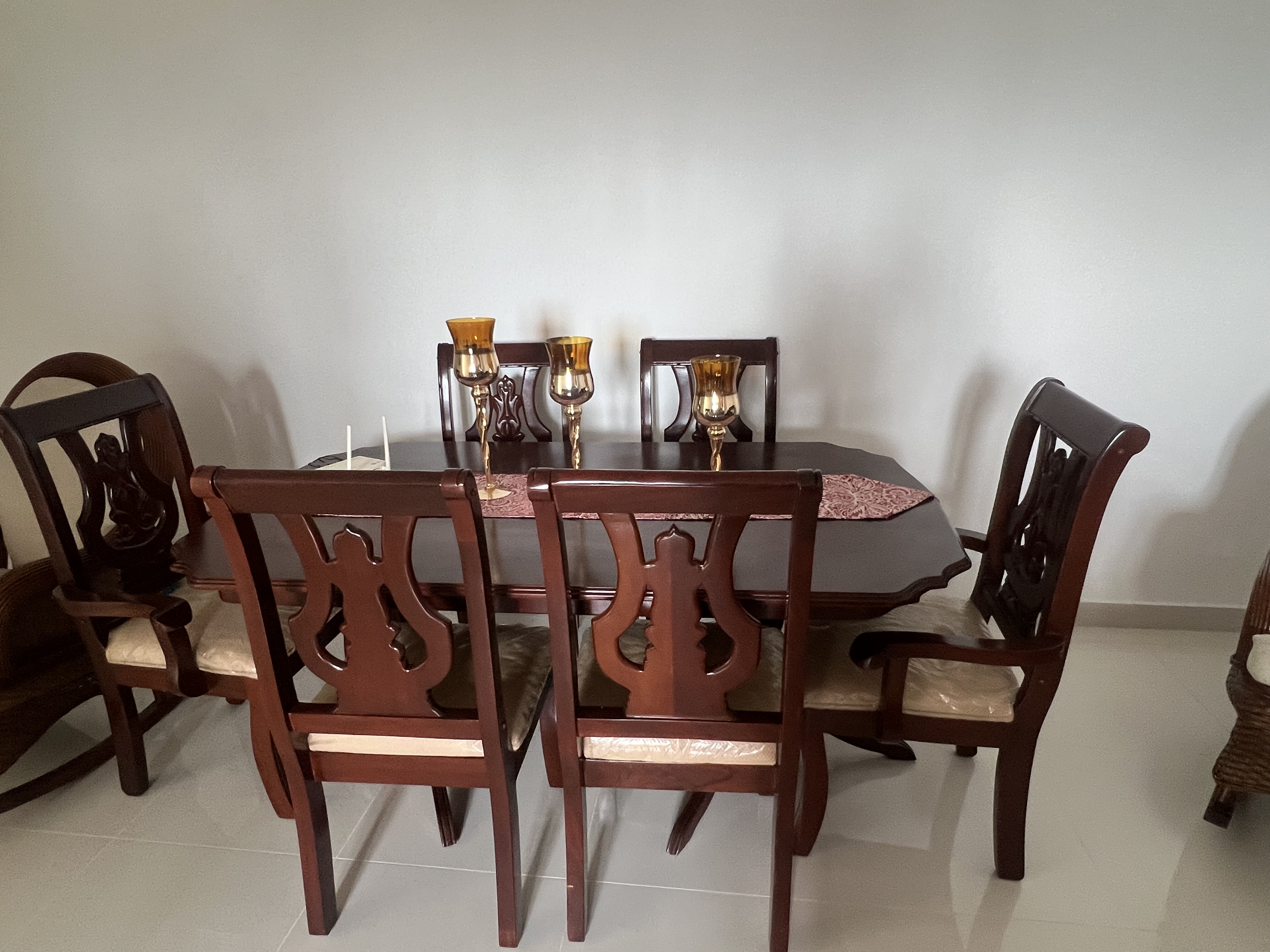 muebles y colchones - Comedor caoba 6 sillas 2