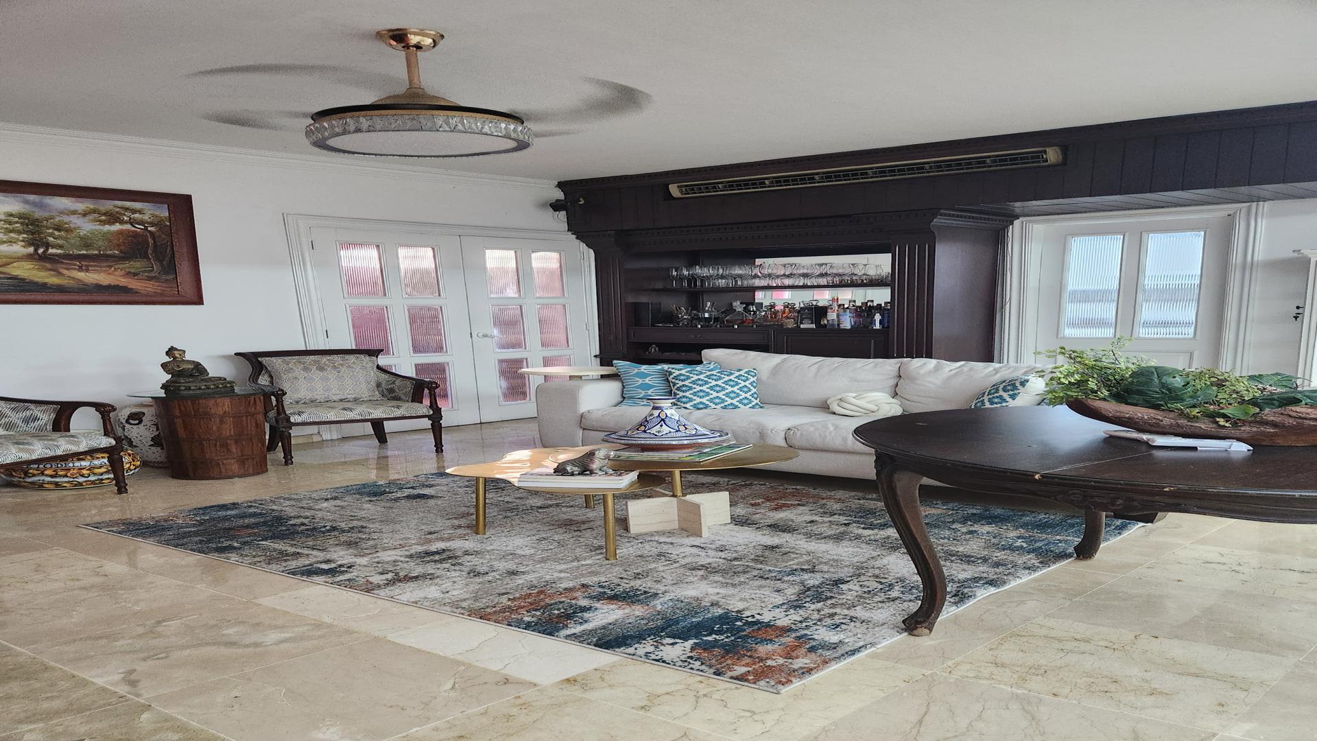 apartamentos - Venta en Bella Vista Sur con Patio