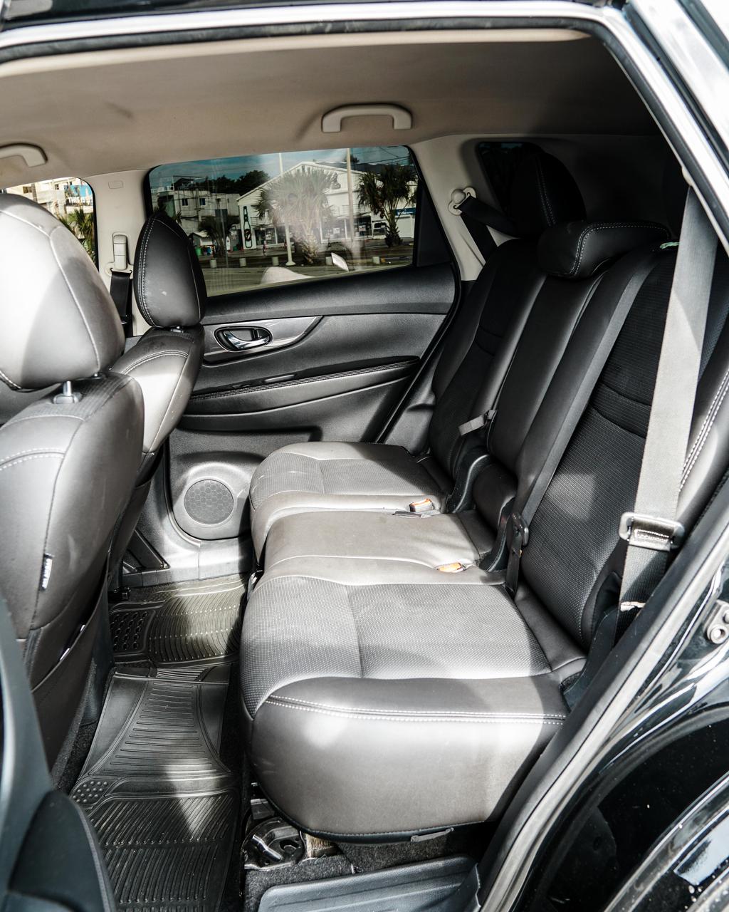 jeepetas y camionetas - Nissan Rogue S 2018 3