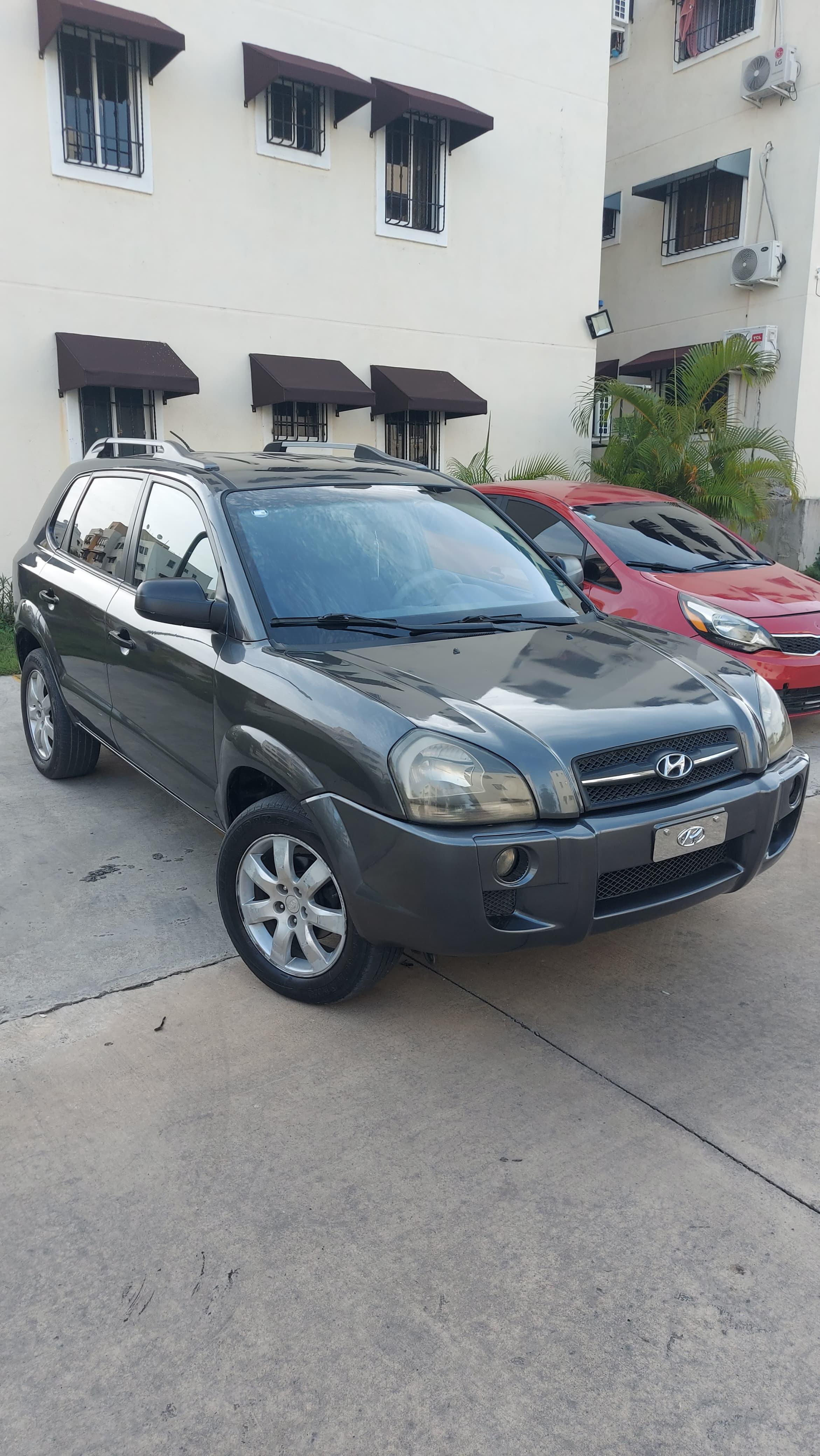 jeepetas y camionetas - Hyundai Tucson motor DOHC  1