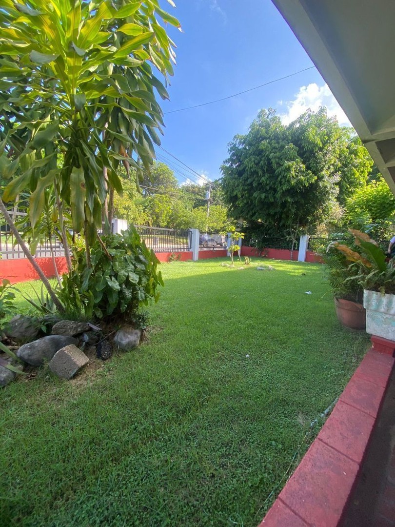 casas - Alquiler y Venta de Casa en Jardines del norte para Vivienda o negocio en esquin 4