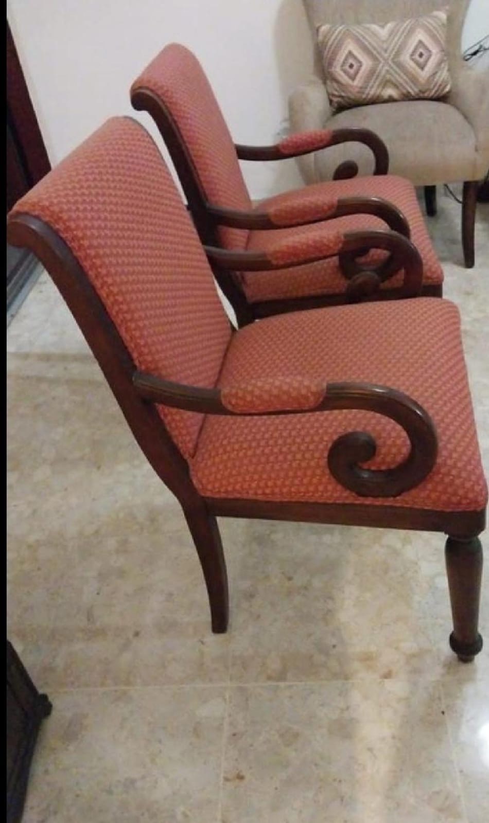 muebles y colchones - Butacas en Caoba 1