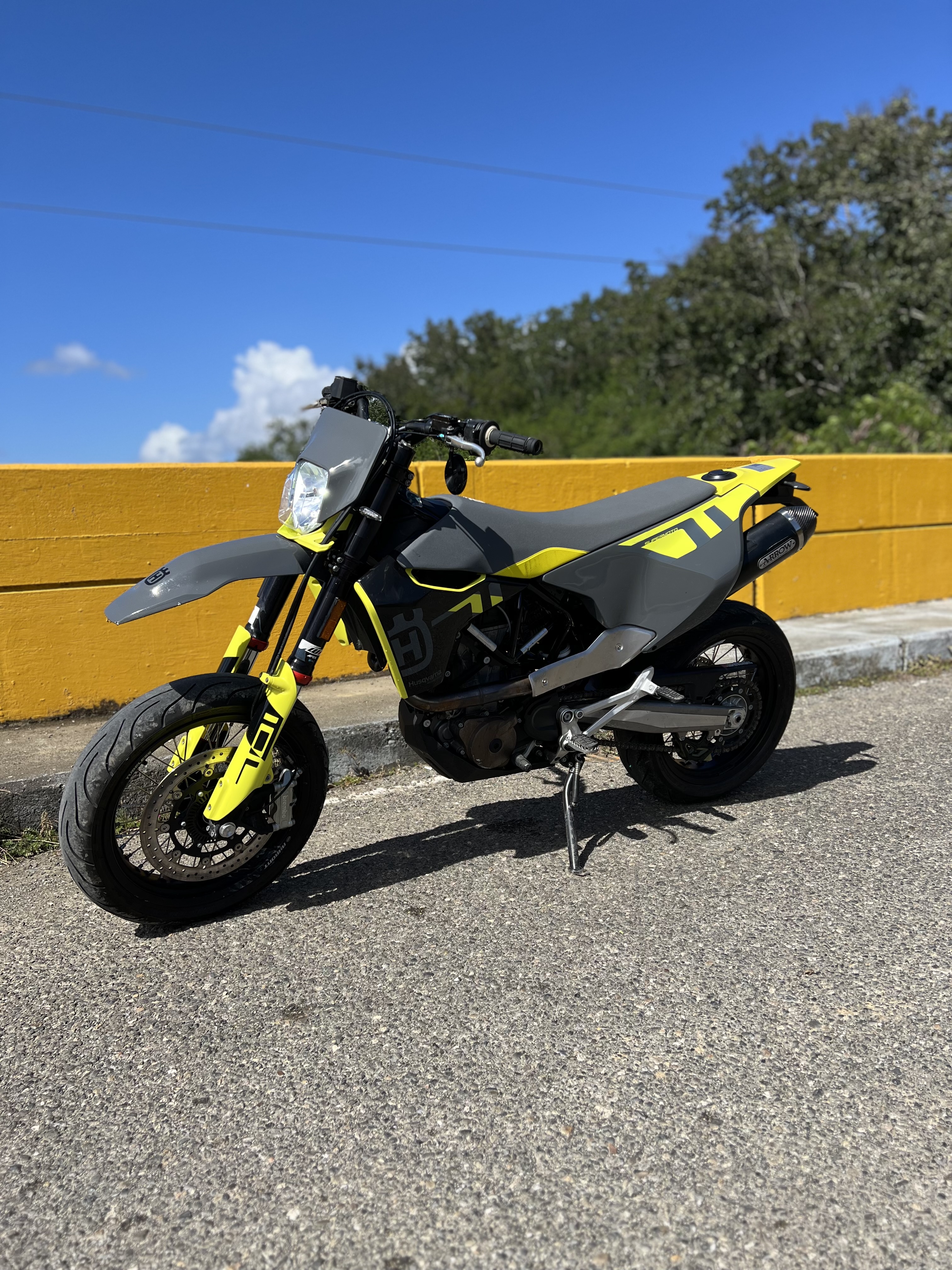 motores y pasolas - Husqvarna 701 año 2021 1