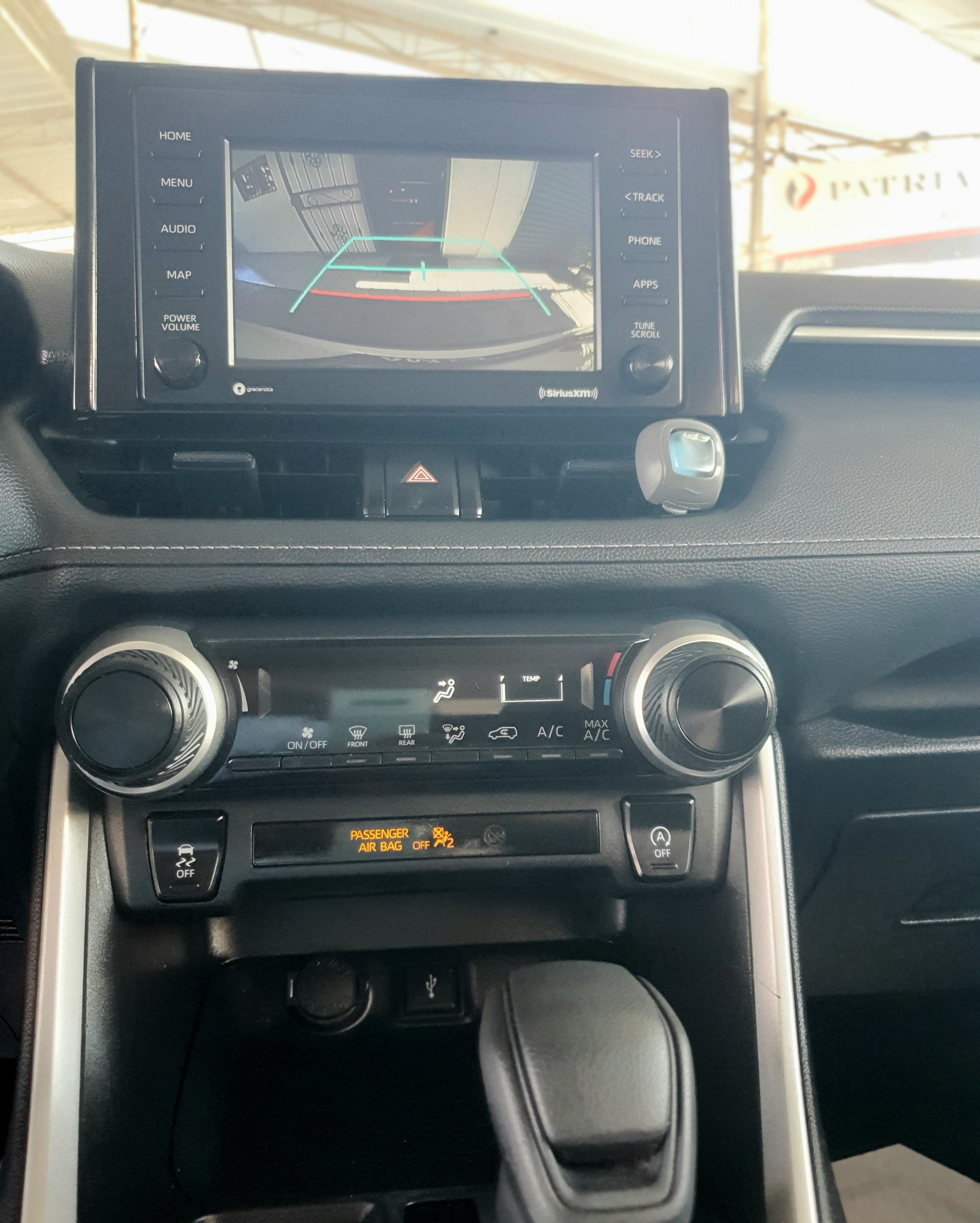 jeepetas y camionetas - TOYOTA RAV4 2022 RECIEN IMPORTADA CLEAN  7