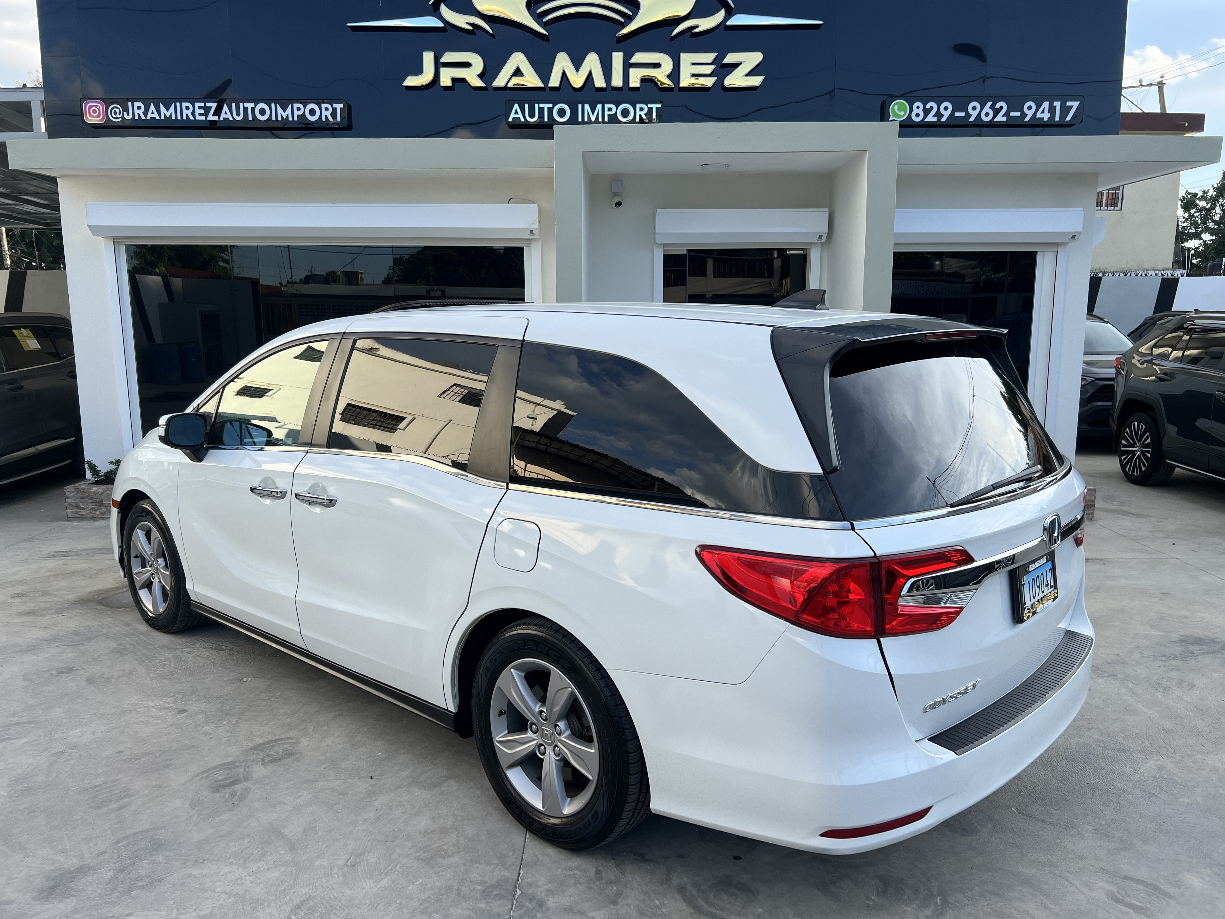 jeepetas y camionetas - Honda Odyssey EXL 2020 5