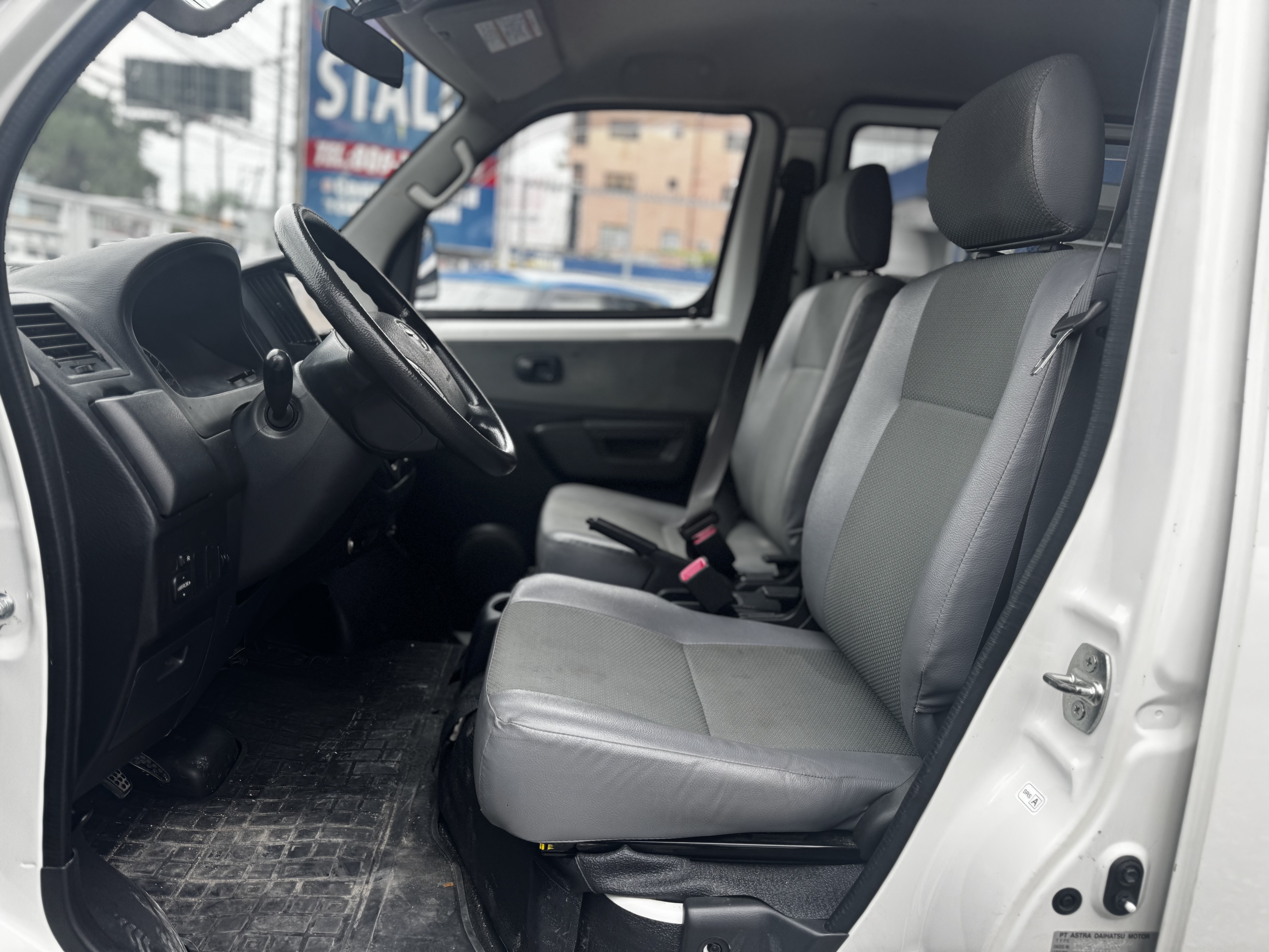 jeepetas y camionetas - Toyota Town Ace 2019  4