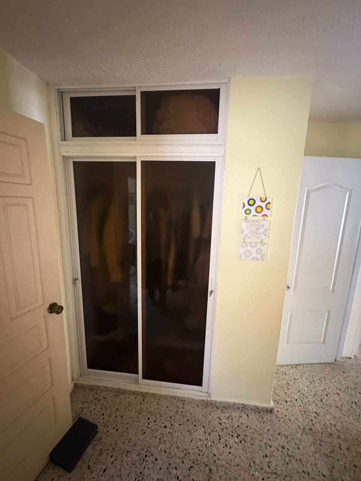 casas - Casa Espaciosa en Venta – Av. Independencia, Santo 8