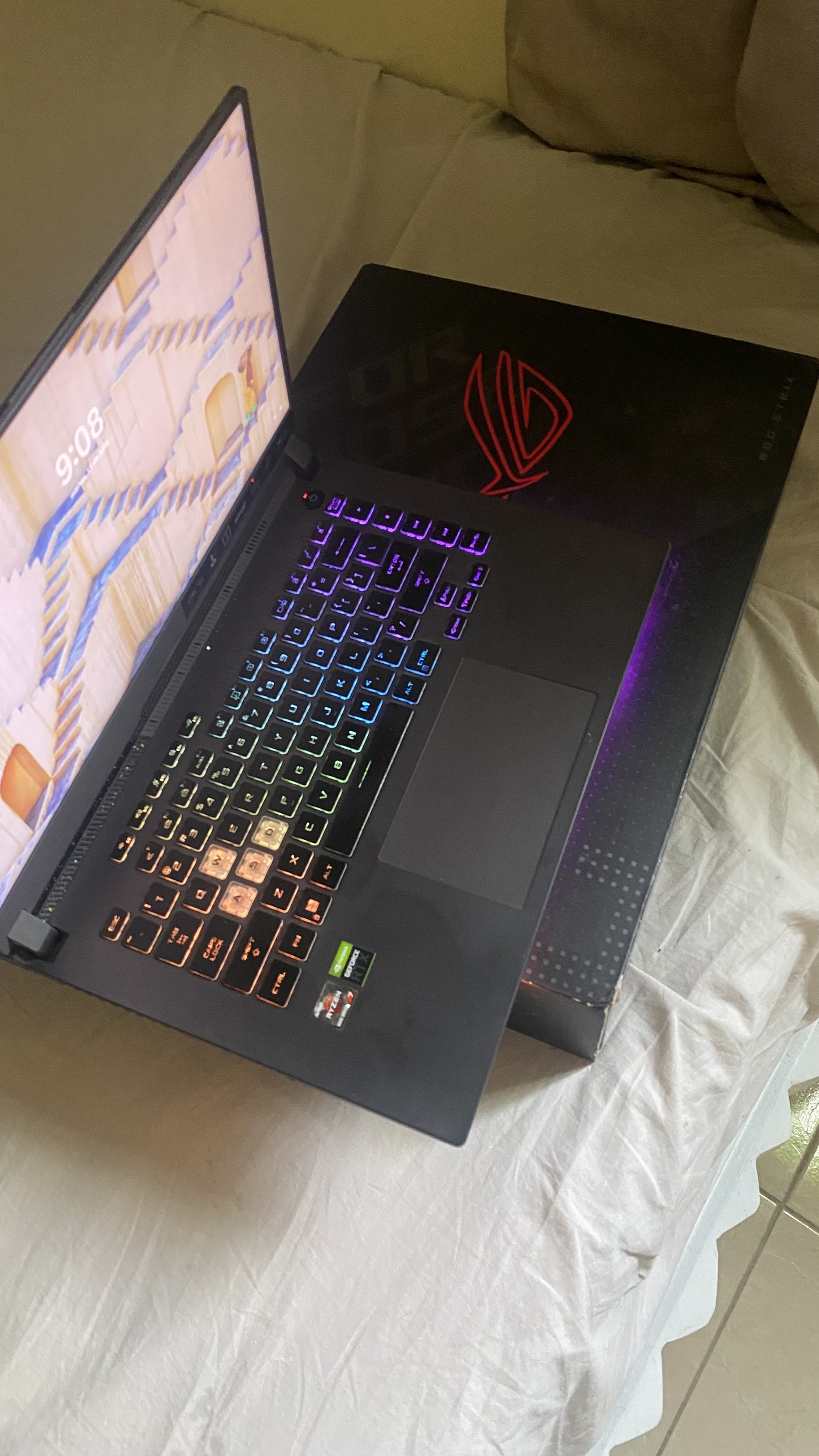 computadoras y laptops - laptop gaming Asus Rog Strix G15 3060 | AMD Ryzen 7, 16 RAM, 1TB SSD negociable. 4