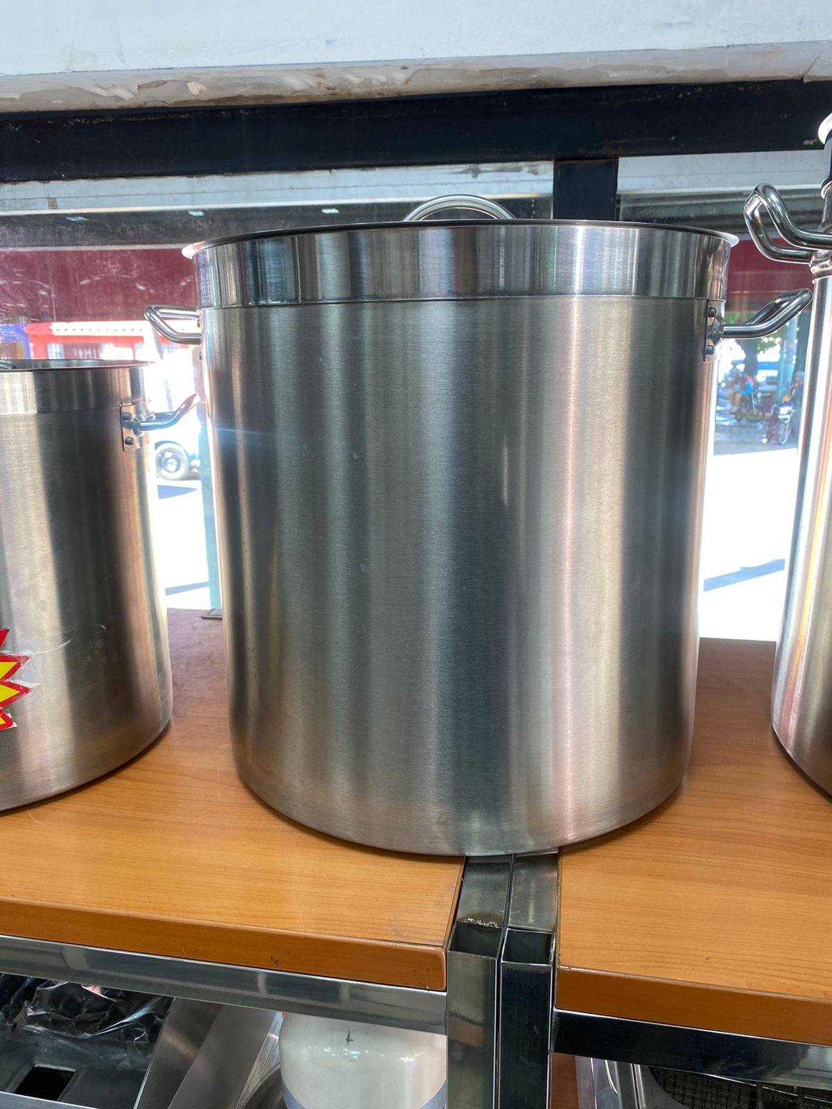 equipos profesionales - Ollas en Acero Inoxidable de 50 qts a 140 qts.  4
