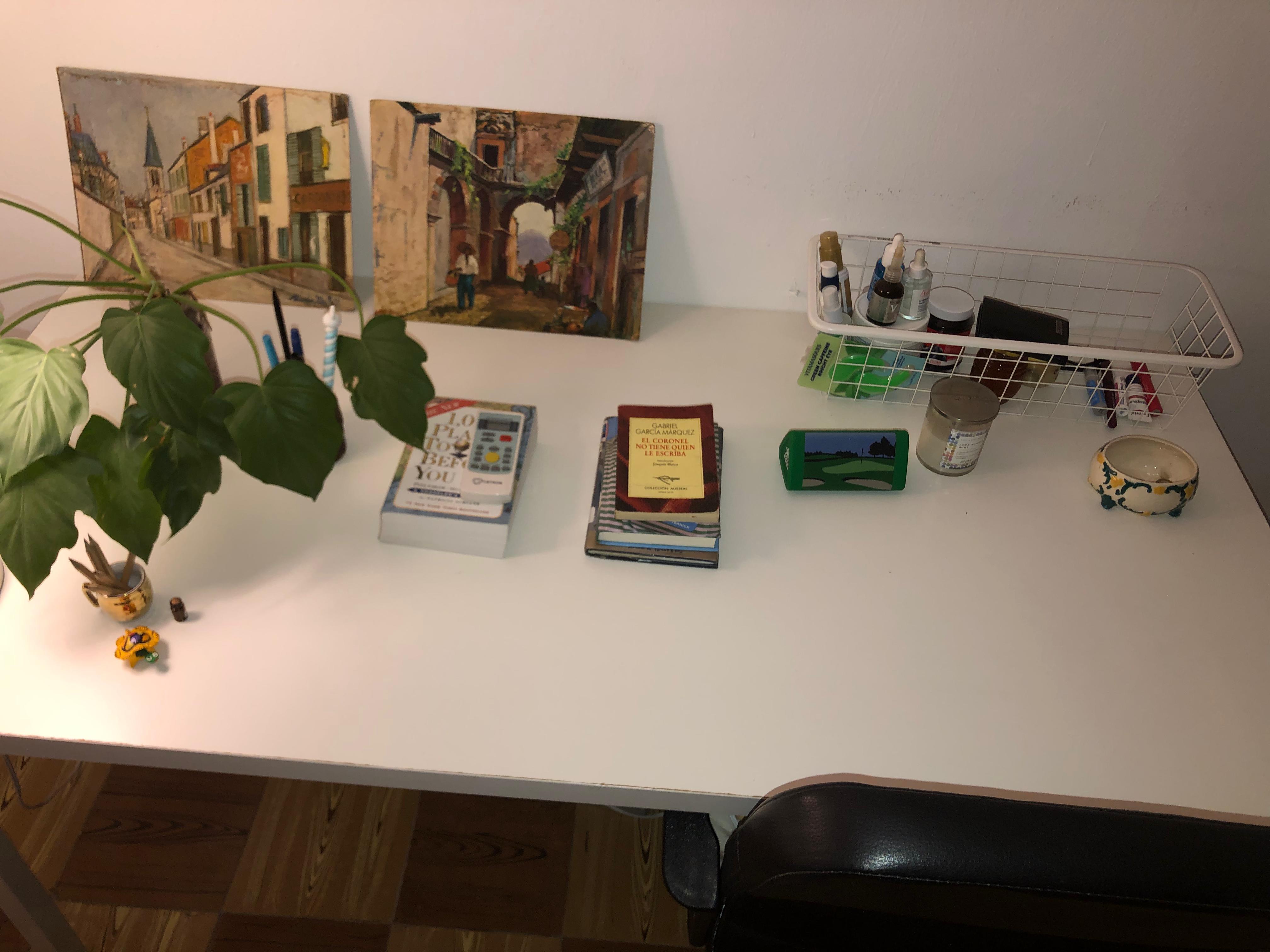 articulos de oficina - Escritorio con silla 1