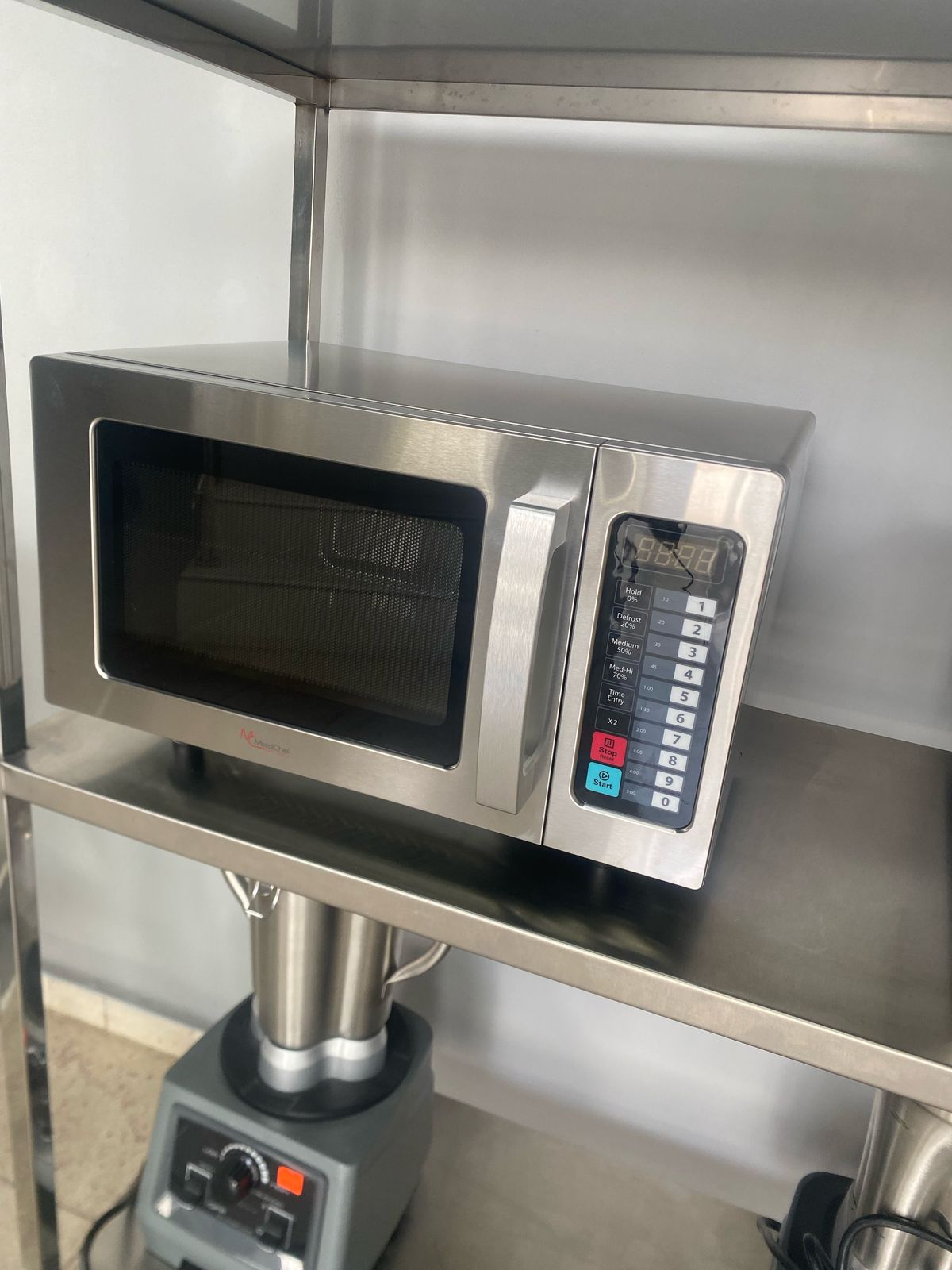 electrodomesticos - Microondas programable en acero inoxidable.