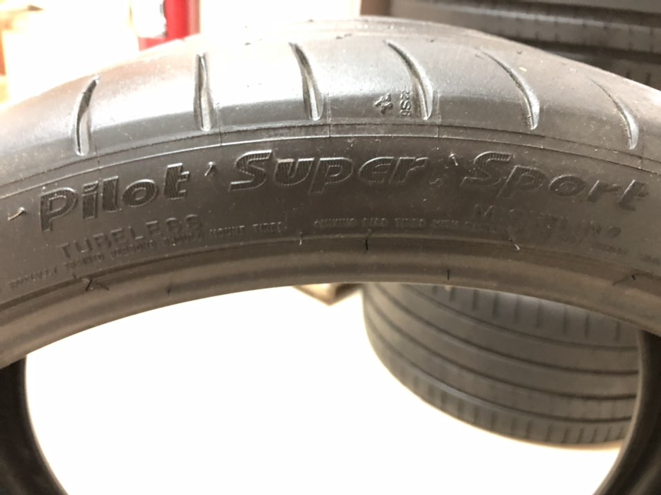 accesorios para vehiculos - Gomas Michelin Pilot Súper Sport - EXCELENTES CONDICIONES -  2