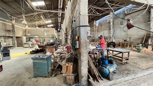 oficinas y locales comerciales - Nave industrial en Herrera 4