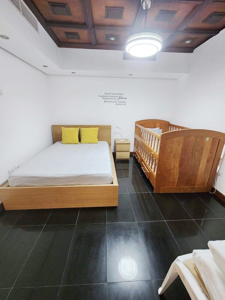 apartamentos - Juan Dolio - Marbella amueblado 4 habitaciones 4.5 banos 2 parqueos 2