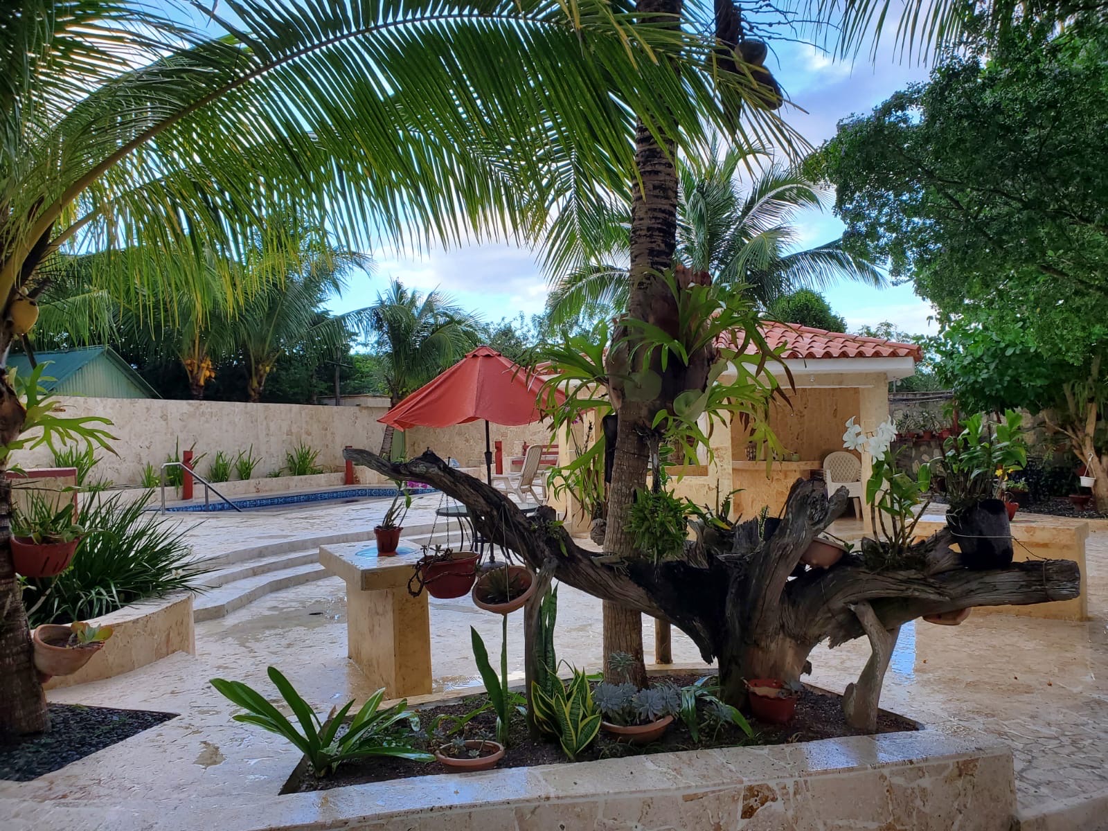 casas vacacionales y villas - venta de Villa en Cumayasa entre Juan dolió y la Romana a 500m2 de la playa  2