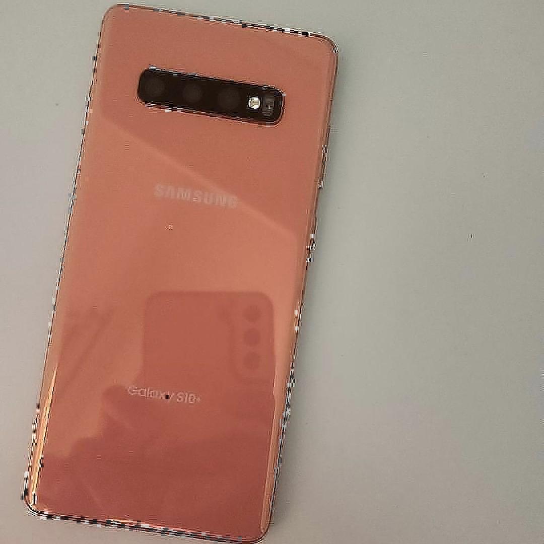 celulares y tabletas - Samsung Galaxy S10+ 0
