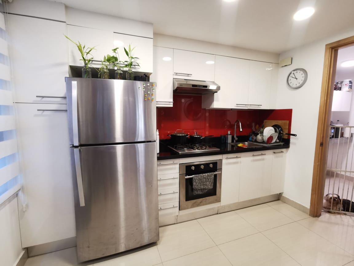 apartamentos - VENDO APARTAMENTO, SIN MUEBLES EN ZONA EXCLUSIVA 9