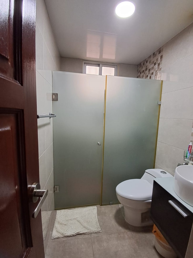 casas - En Venta Casa en Los Jardines del Sur
336.38 mts Solar
321 mts construcción  5