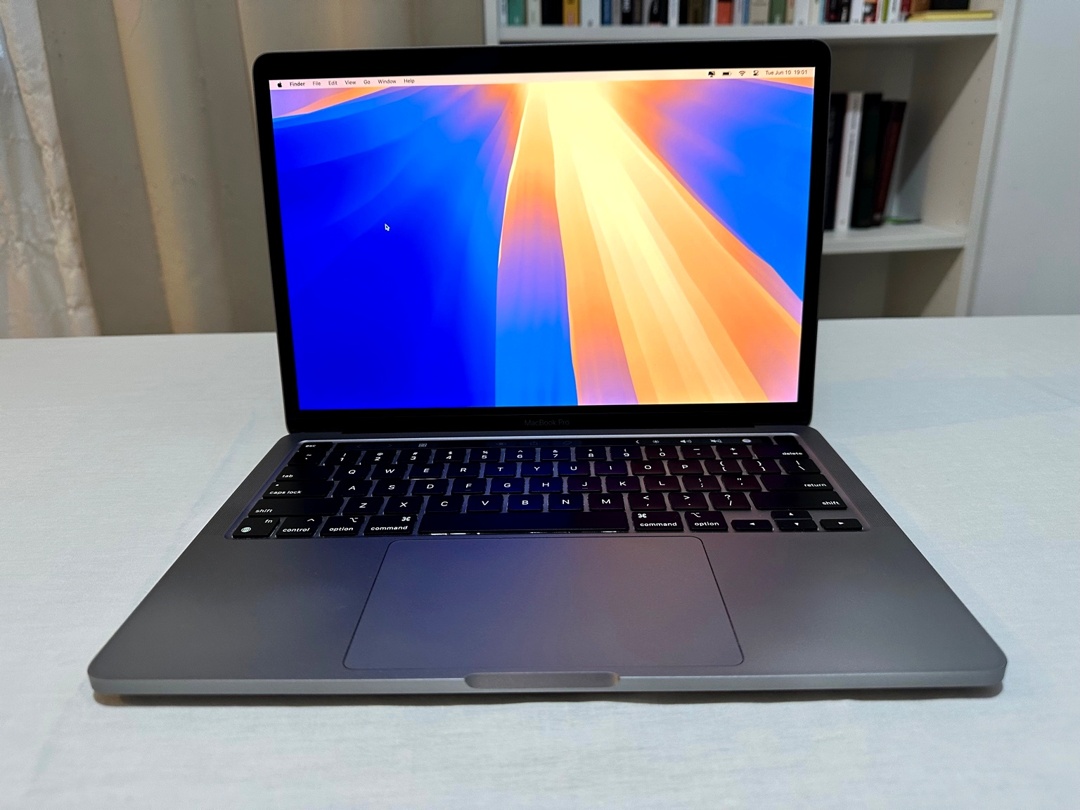 computadoras y laptops - MacBook Pro 13” M1 (2020) – Excelente estado 1