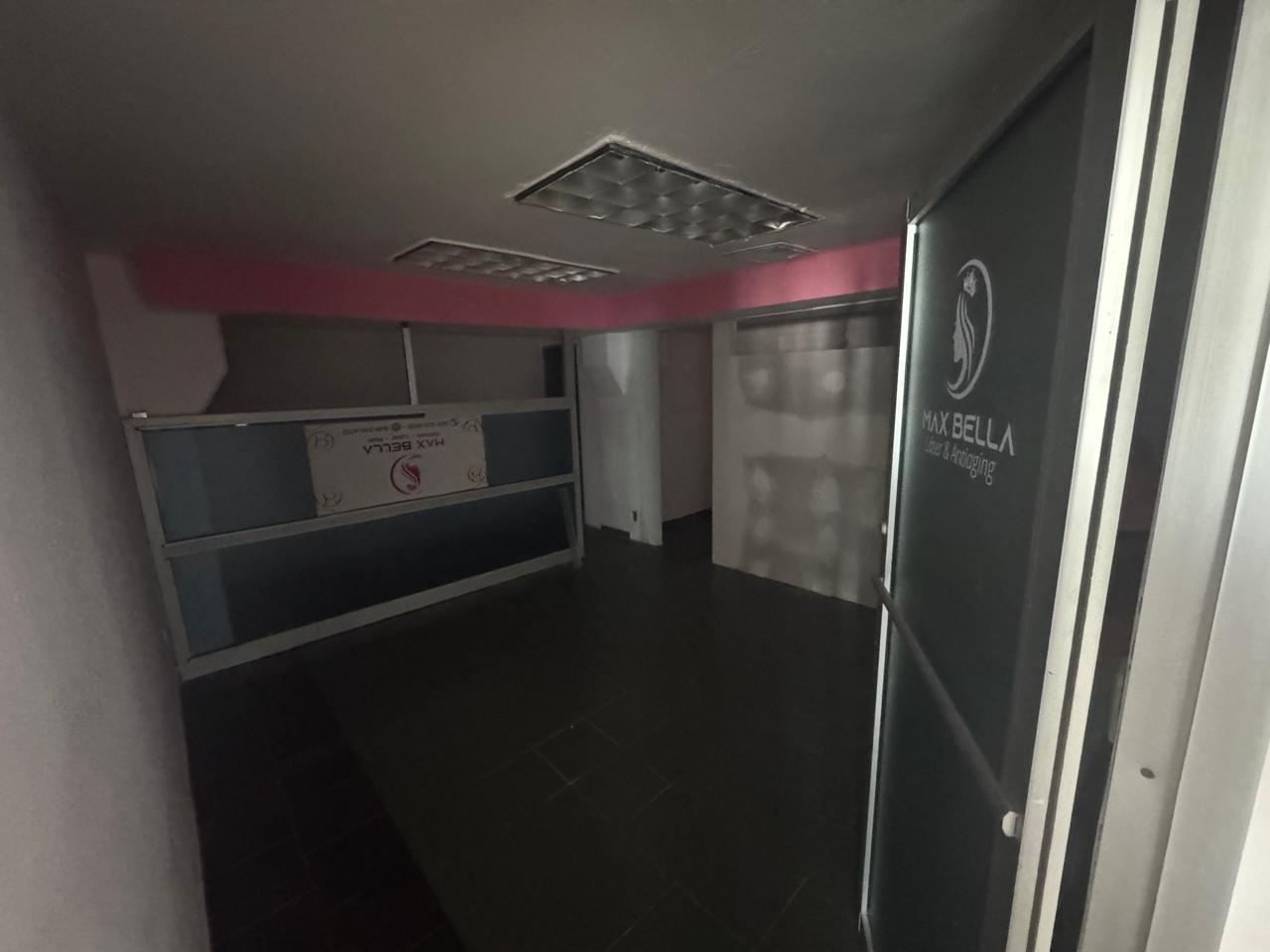 oficinas y locales comerciales - LOCAL COMERCIAL (2do Nivel) 6