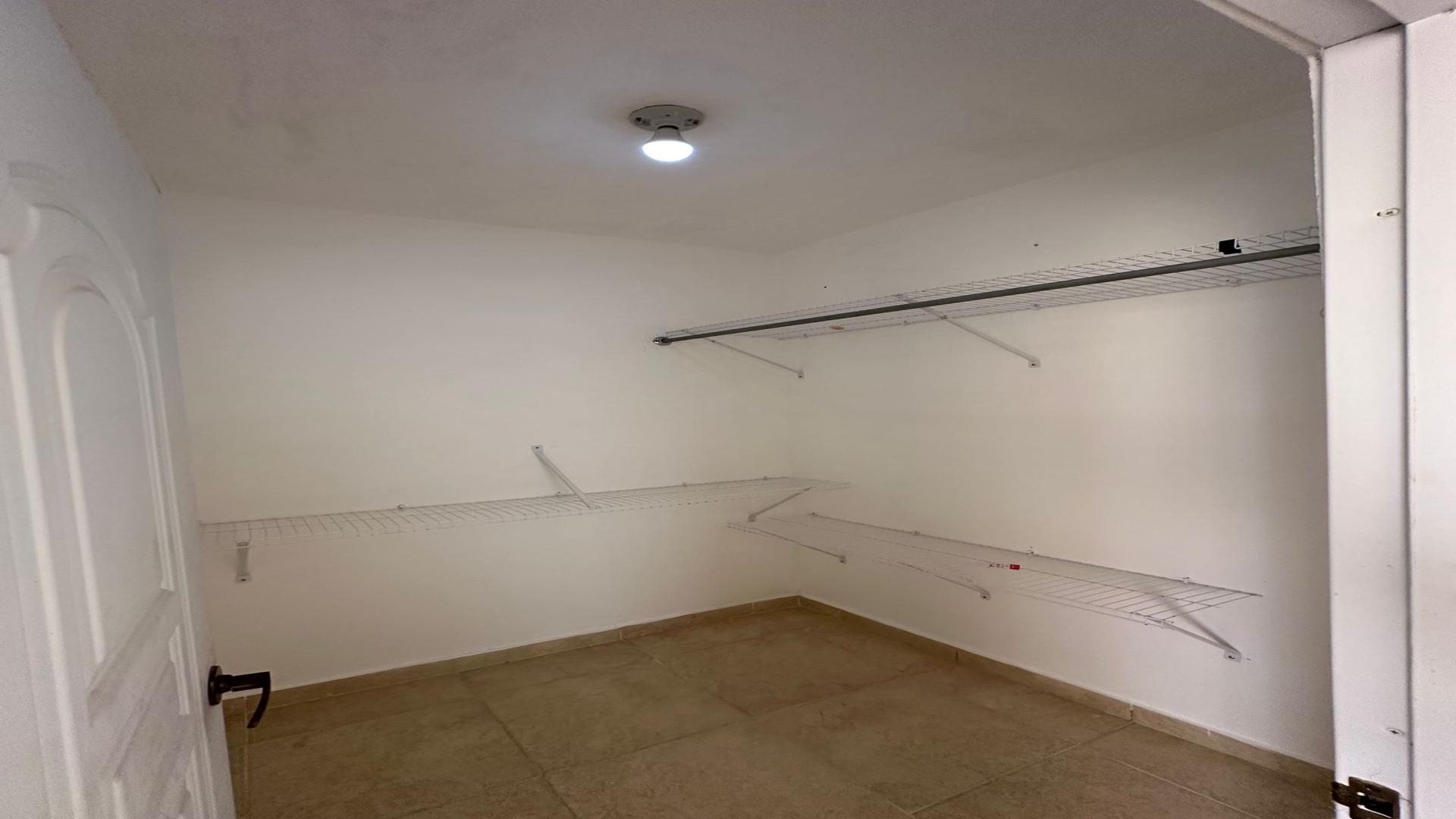 apartamentos - VENDO apartamento amueblado en La Romana, R.D 5