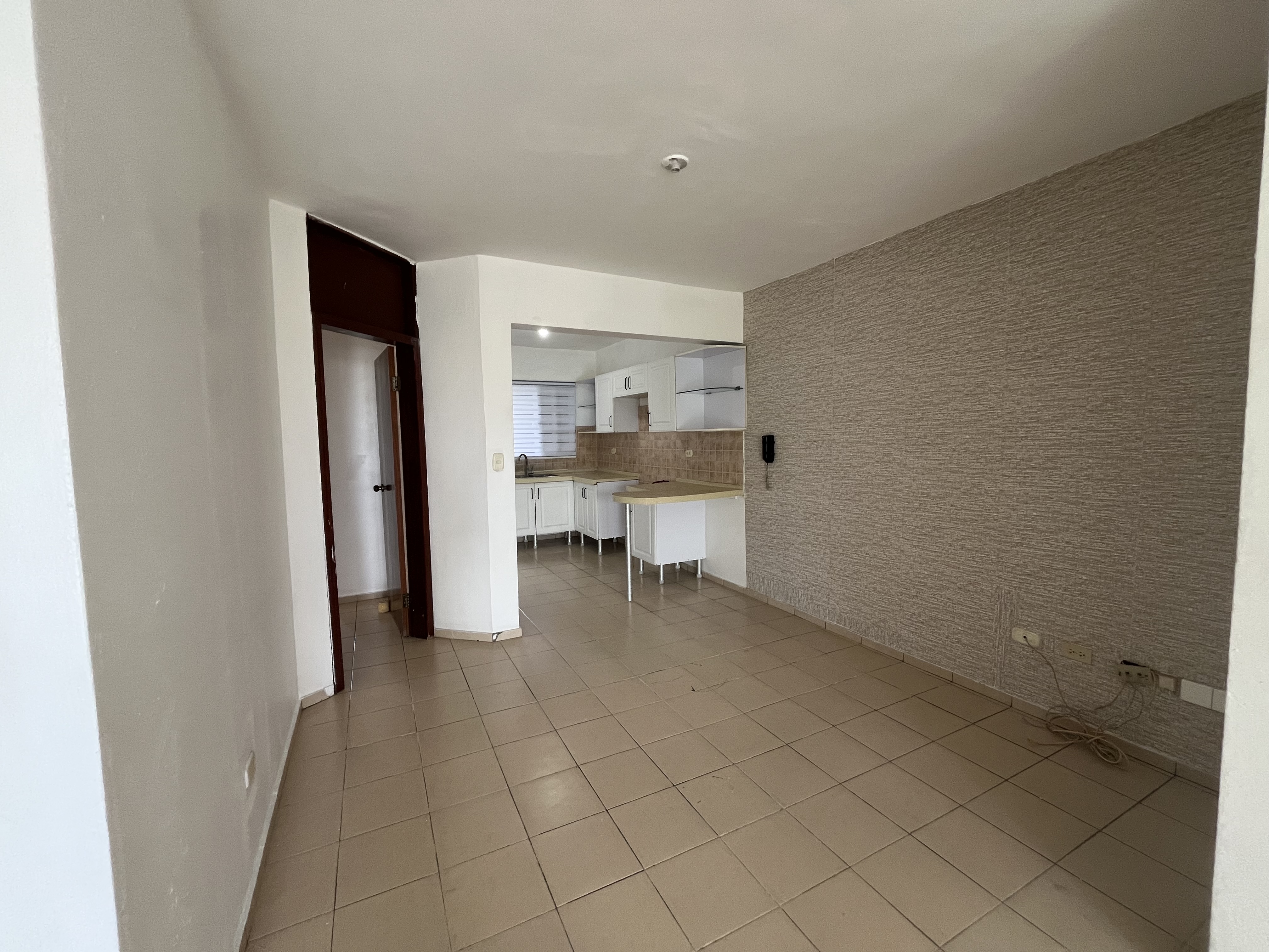 apartamentos - APARTAMENTO cerca estación metro Hermanas Mirabal 8