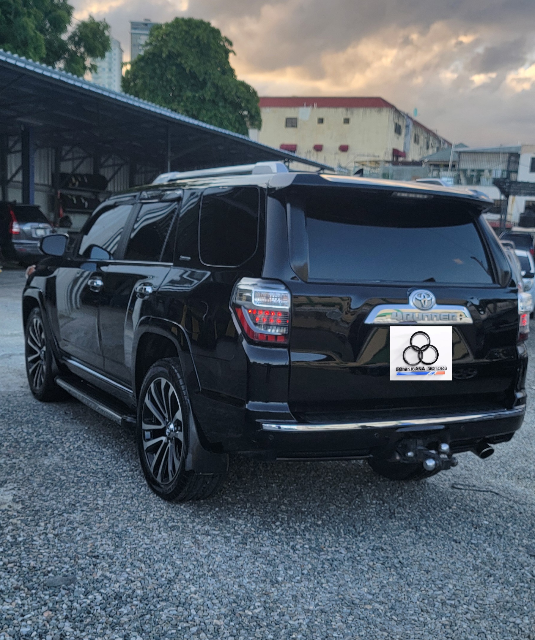 jeepetas y camionetas - TOYOTA RUNNER LIMITED 2015 6