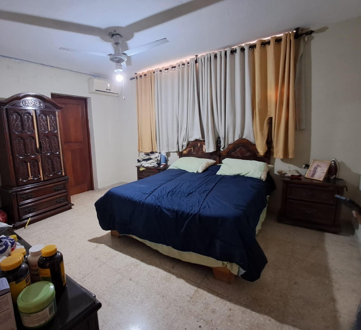 casas - En Venta Casa en Los Jardines del Sur
336.38 mts Solar
321 mts construcción  6