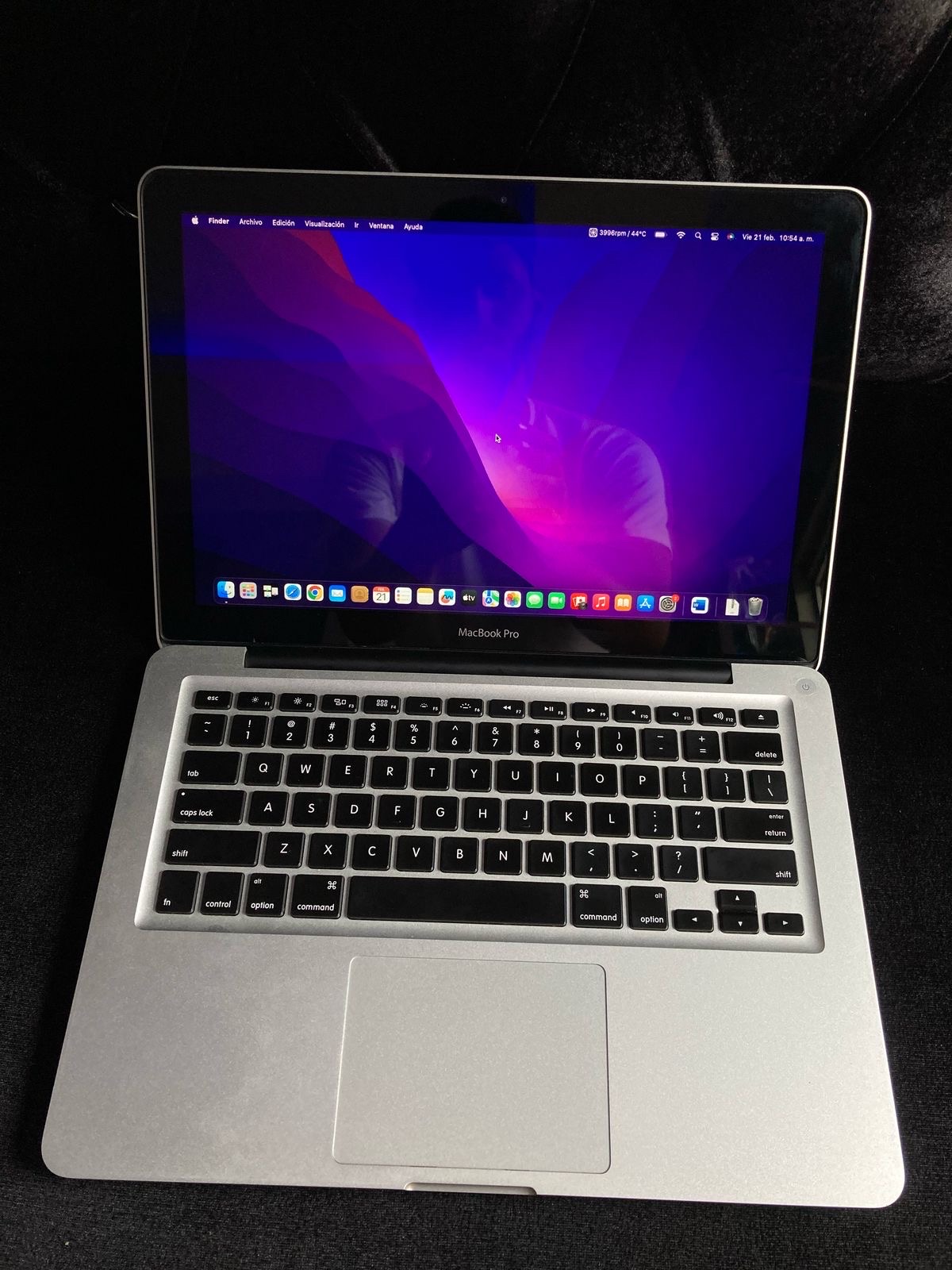 computadoras y laptops - MackBook Pro Mid 13” 2